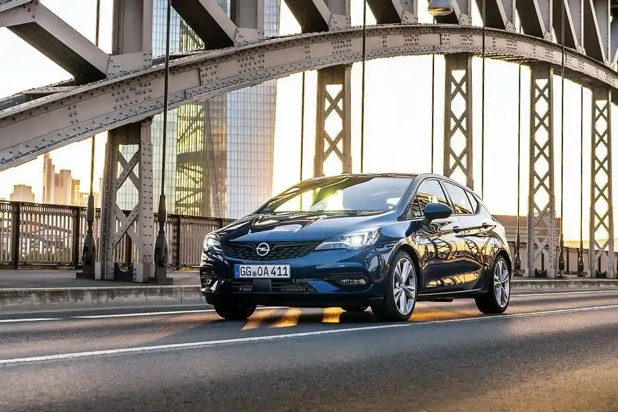 Opel Astra - jaki silnik wybrać?