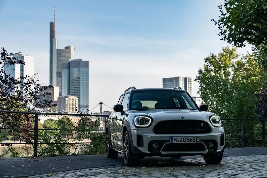 Mini Countryman – wybór silnika