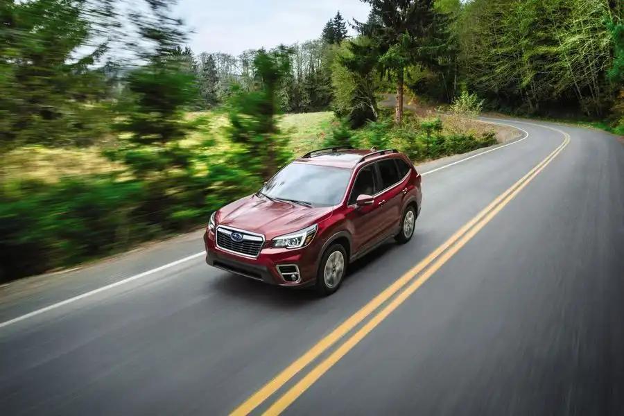 Subaru Forester - sportowy crossover na płycie Imprezy