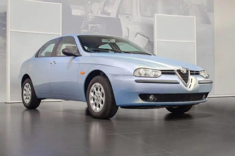 Alfa Romeo 156