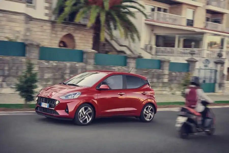 Hyundai i10 - samochód osobowy klasy miejskiej