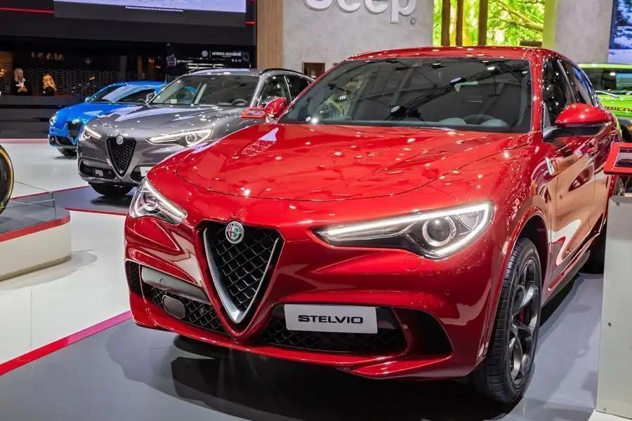 Alfa Romeo Stelvio - jaki silnik będzie najlepszy dla ekonomicznego kierowcy?