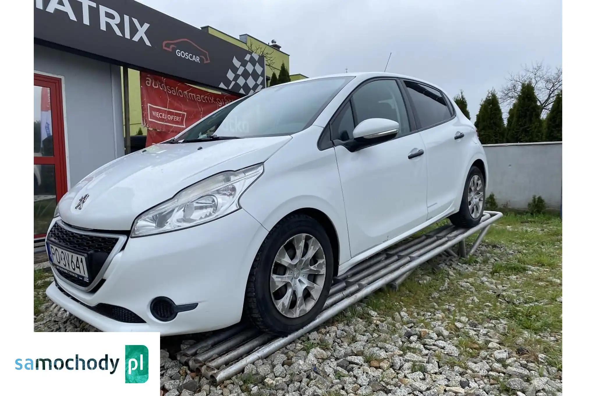 Peugeot 208 Hatchback 2013