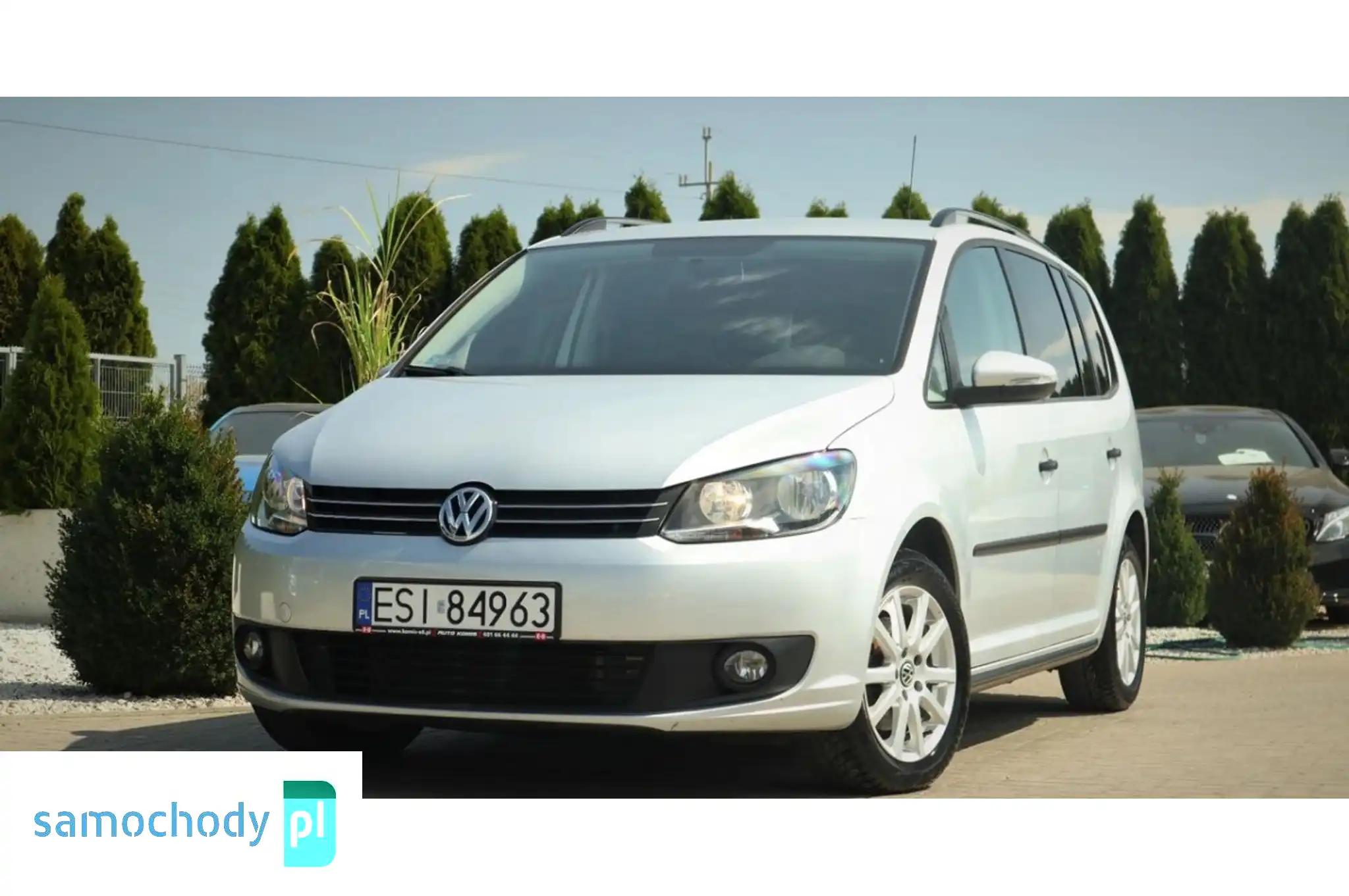 Volkswagen Touran Minivan 2011