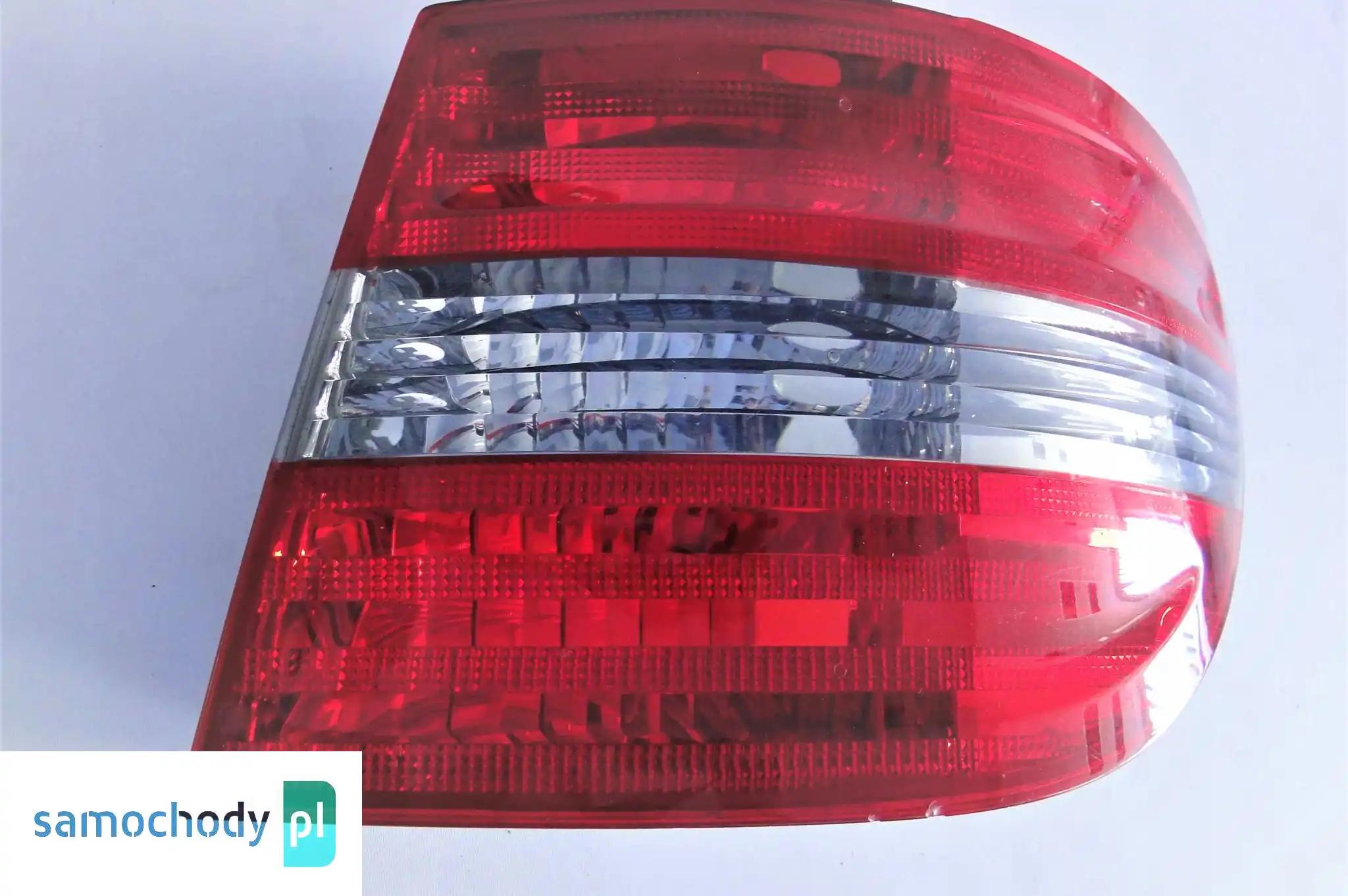 MERCEDES B KLASA W245 245 LAMPA TYLNA PRAWA