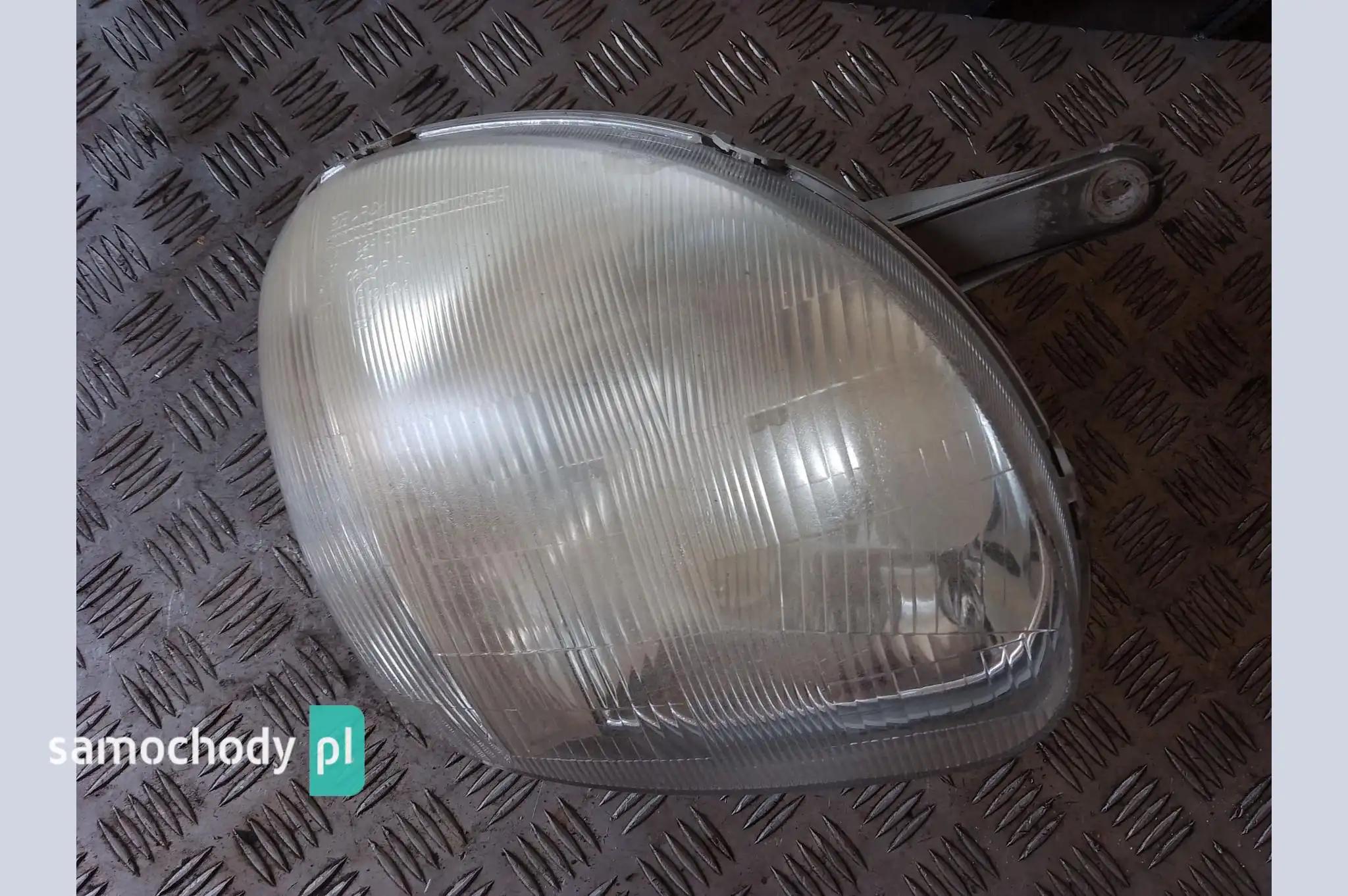 Lampa prawa przednia przód Hyundai Atos