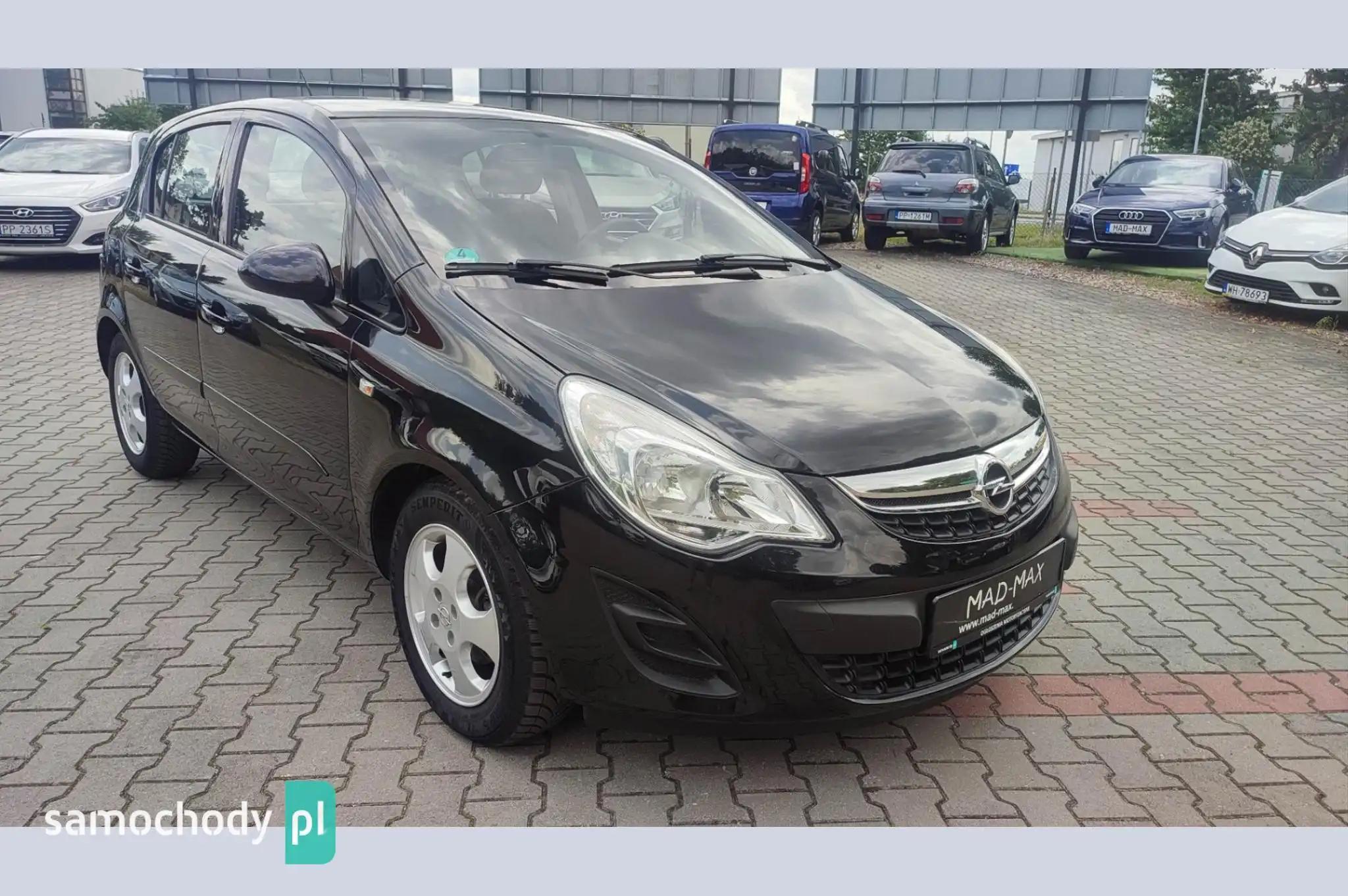 Opel Corsa Hatchback 2013