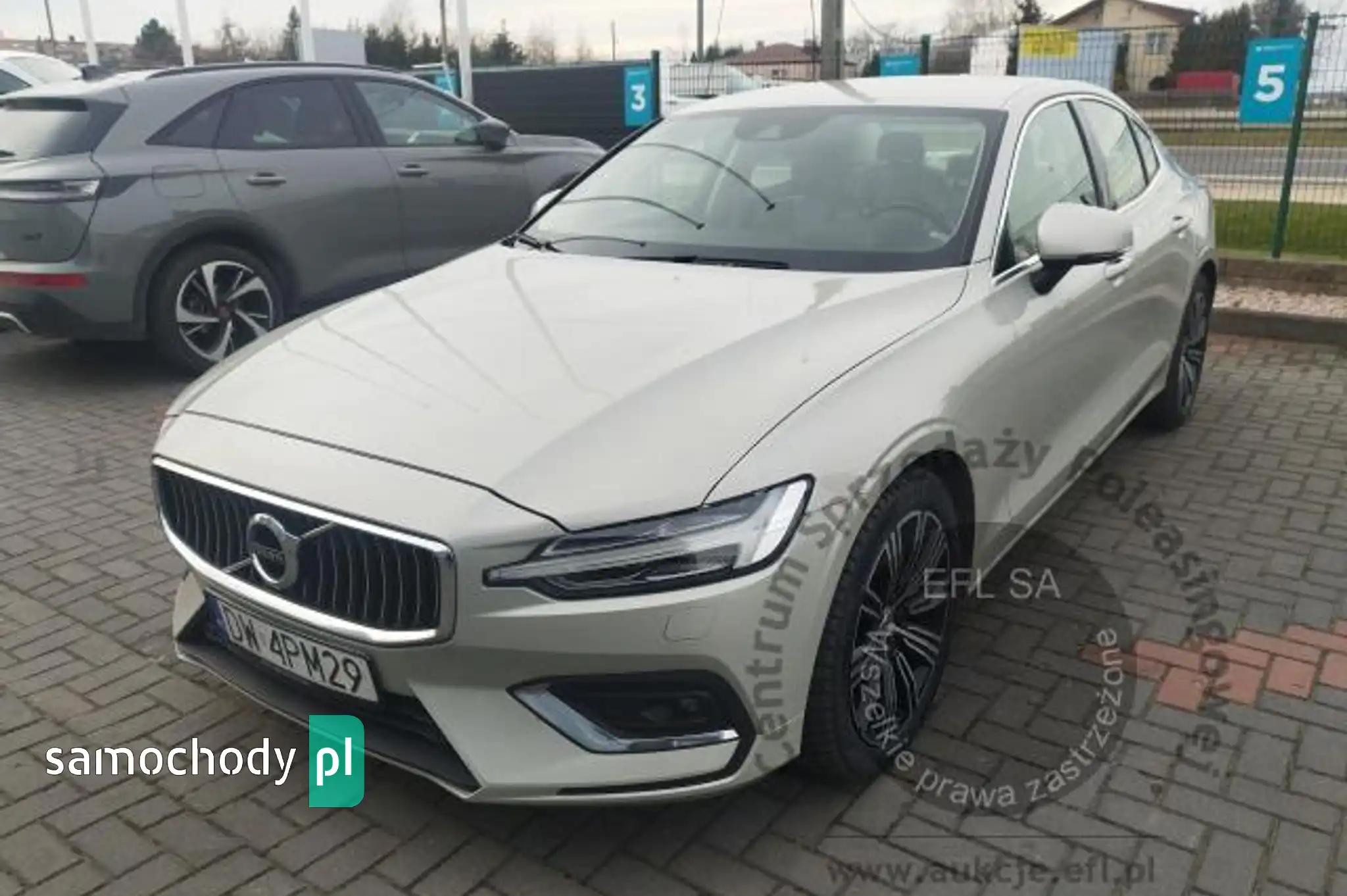 Volvo S60 2021