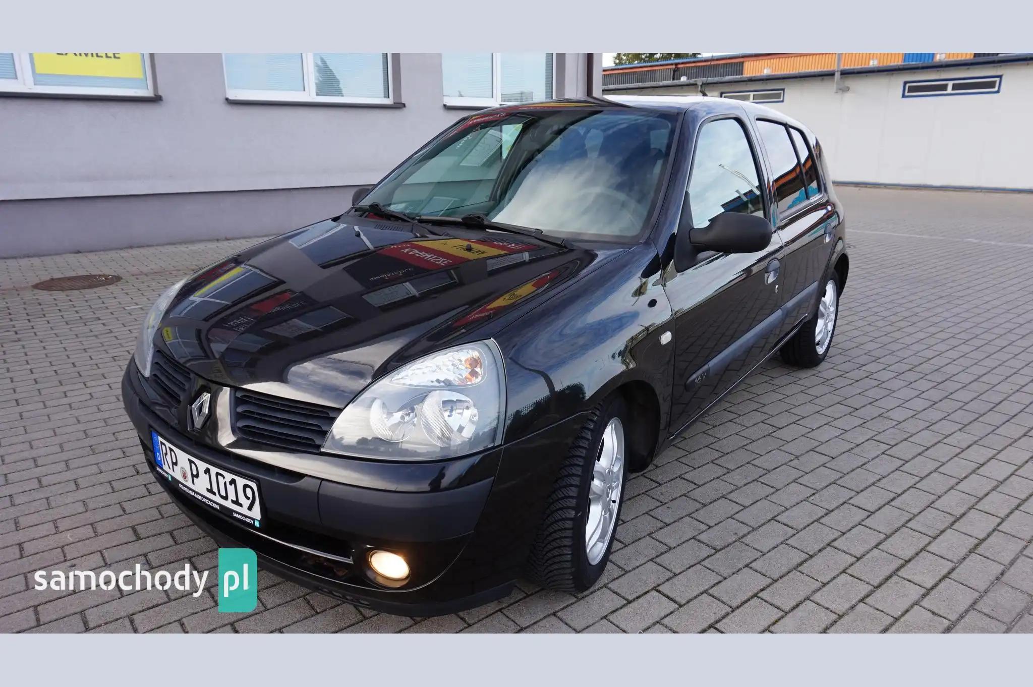 Renault Clio Hatchback 2004