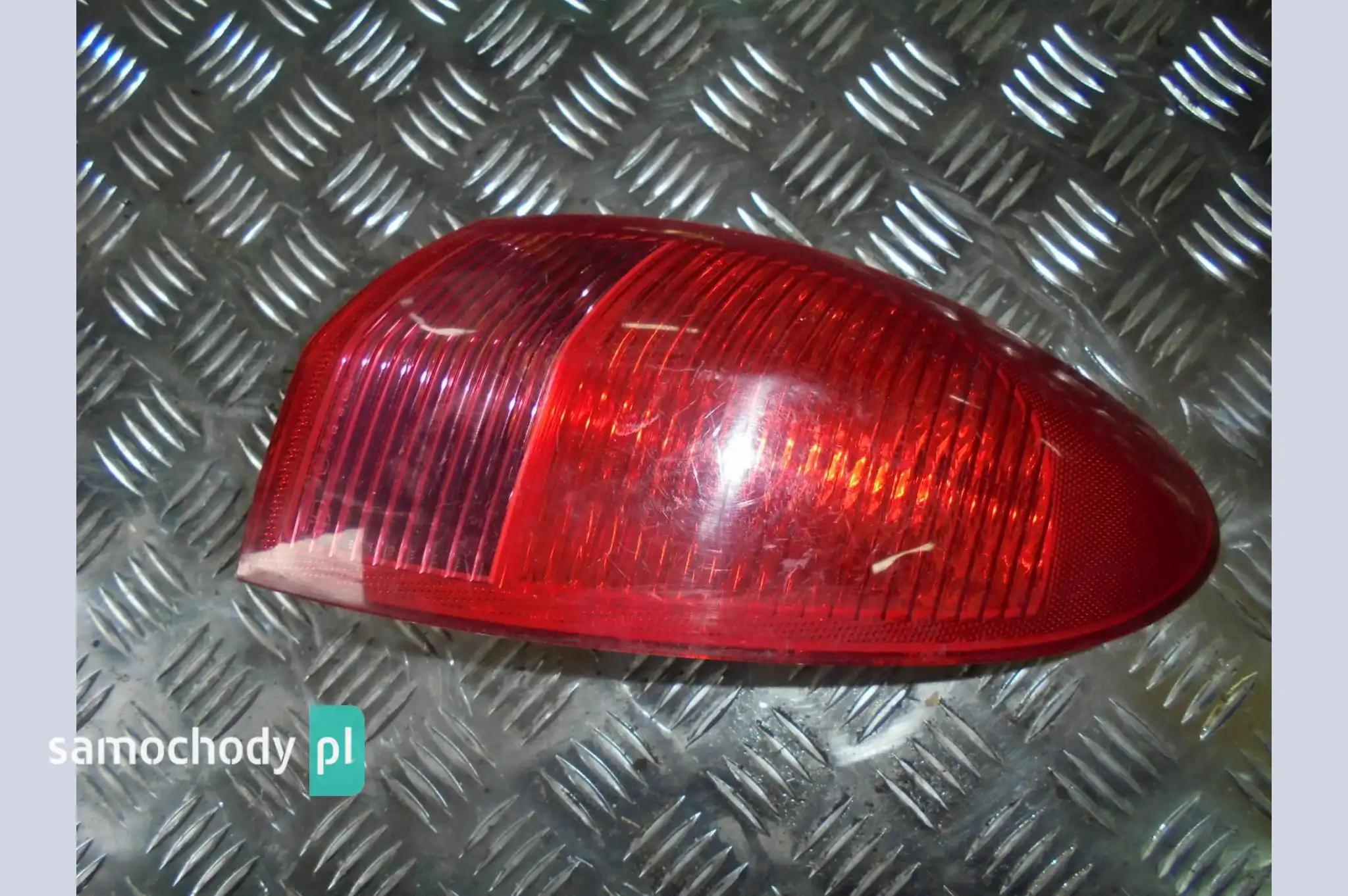 Lampa tył prawa tylna Alfa Romeo 147 3D