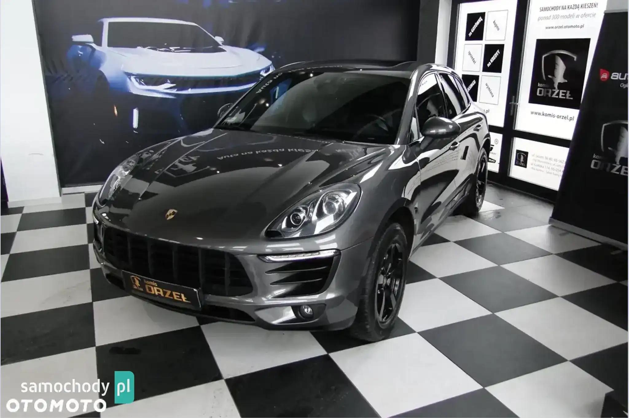 Porsche Macan SUV 2014