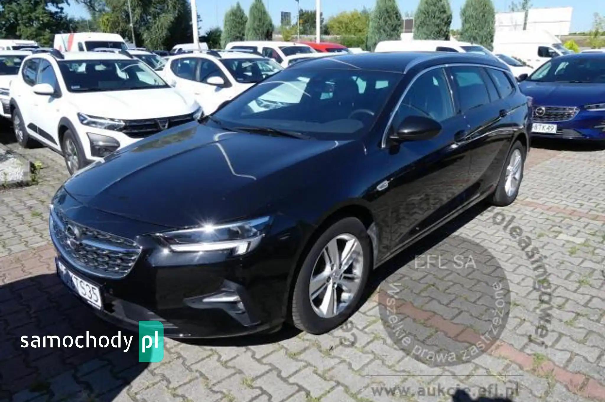 Opel Insignia 2021