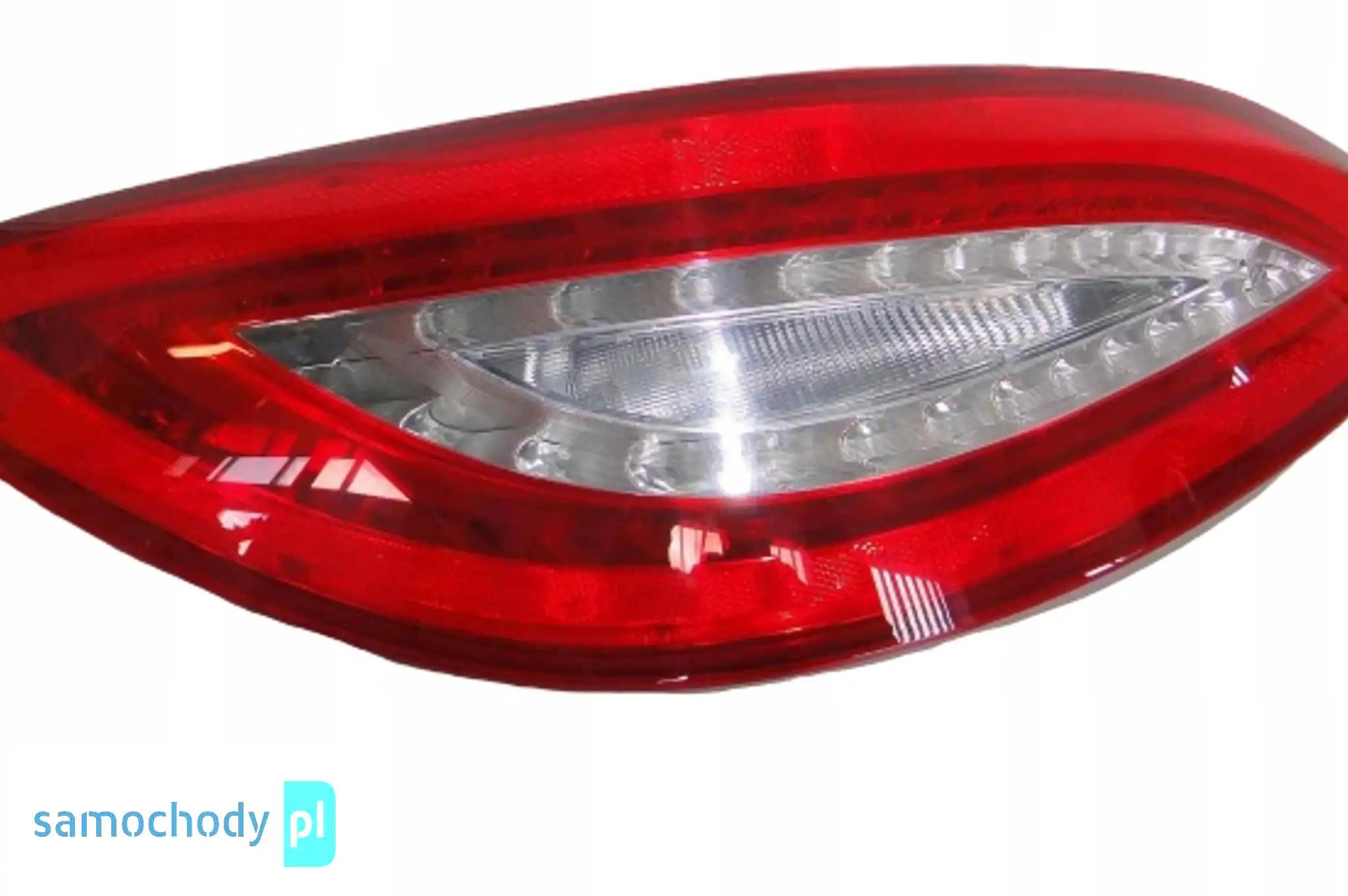 MERCEDES CLS 218 LAMPA TYLNA LEWA