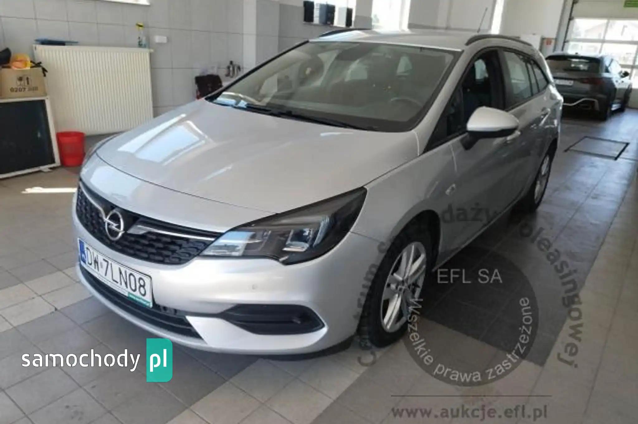 Opel Astra 2020