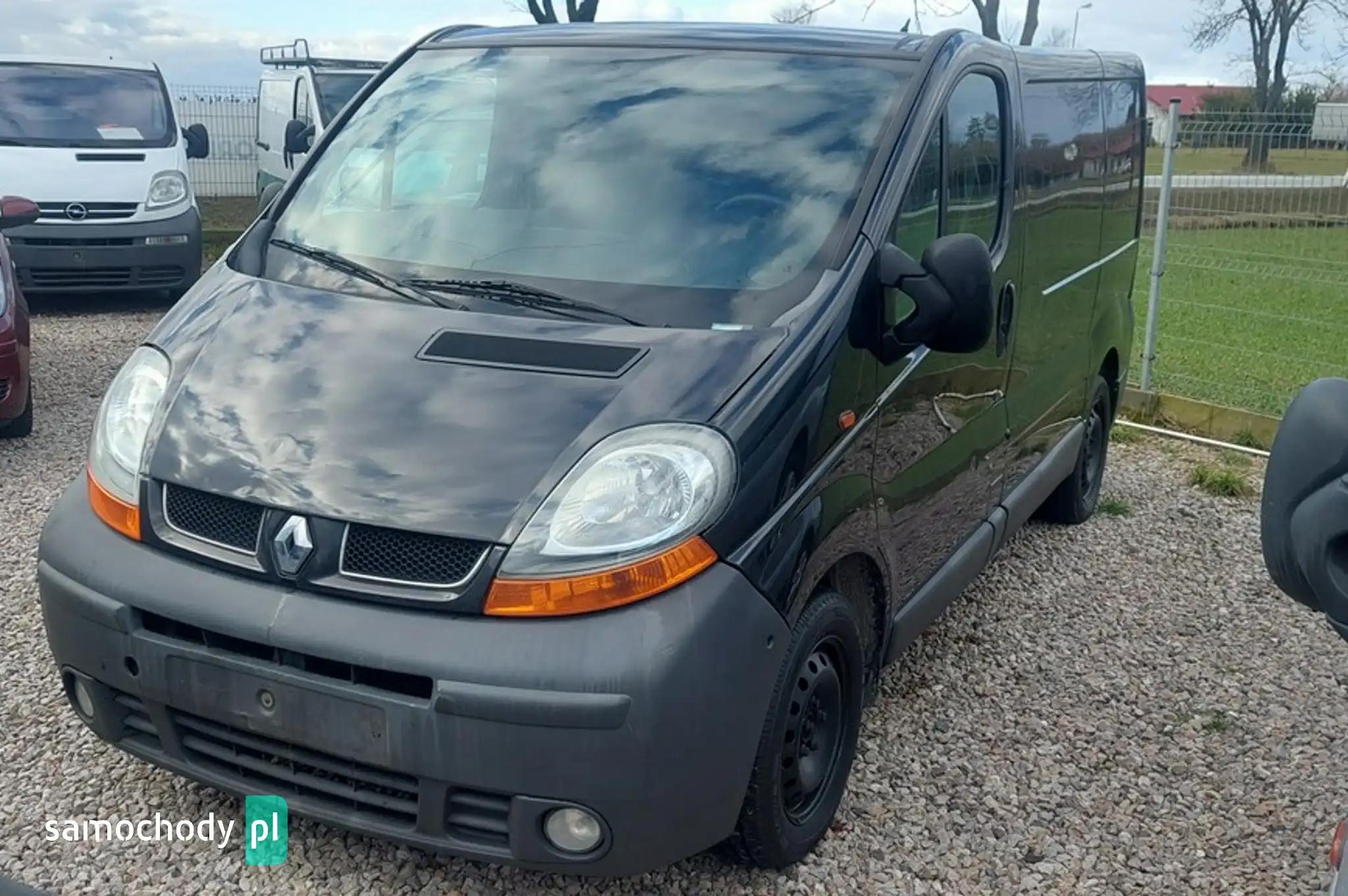 Renault Trafic Mikrobus 2005