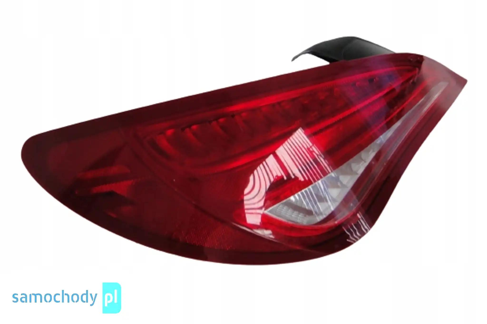 MERCEDES CLA 117 PRZED LIFT LAMPA TYLNA LEWA W117