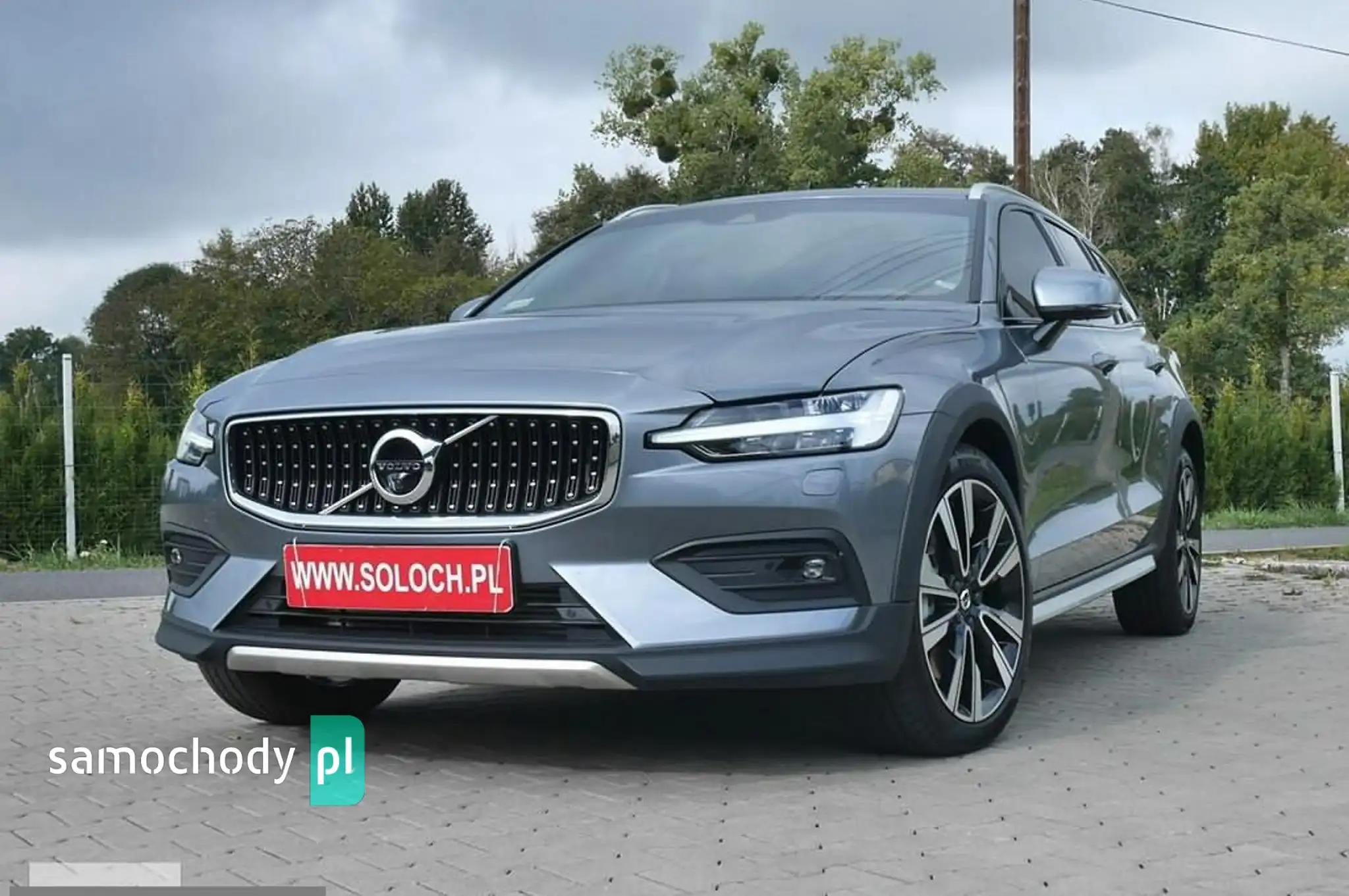 Volvo V60 SUV 2020