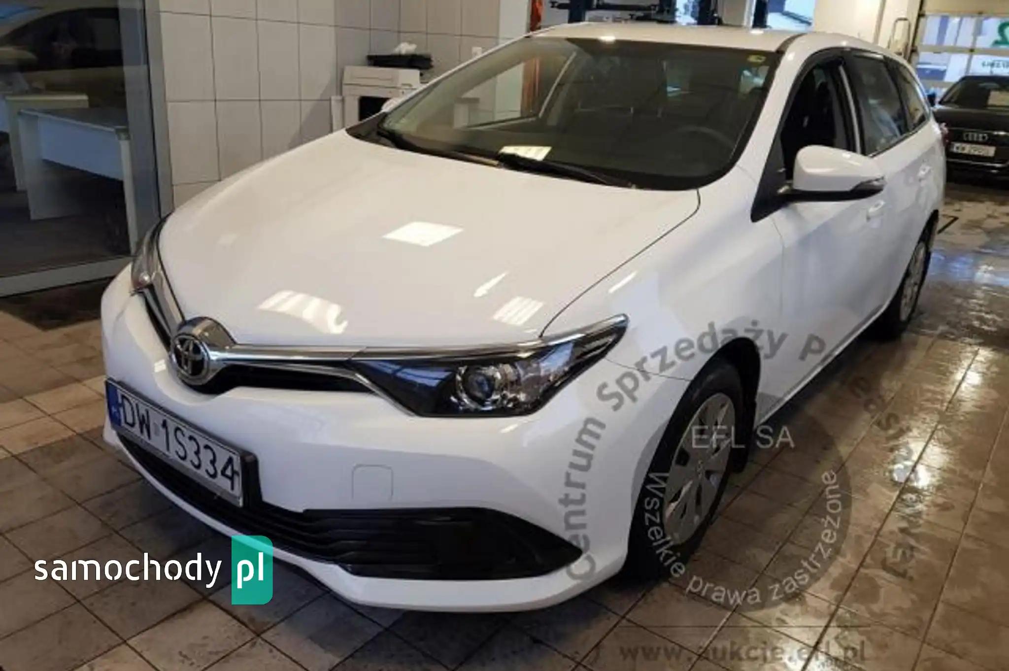 Toyota Auris 2017