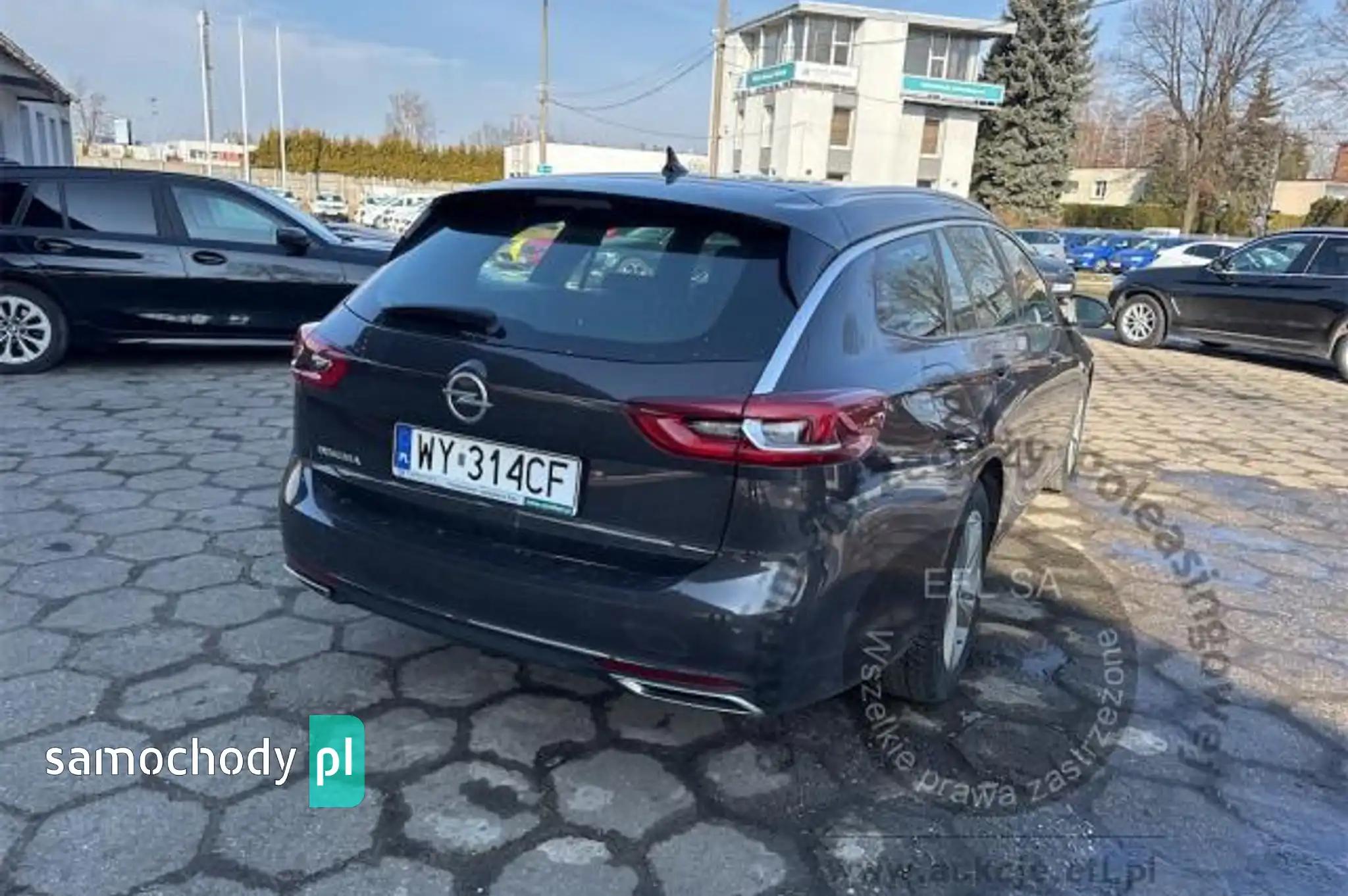 Opel Insignia 2021