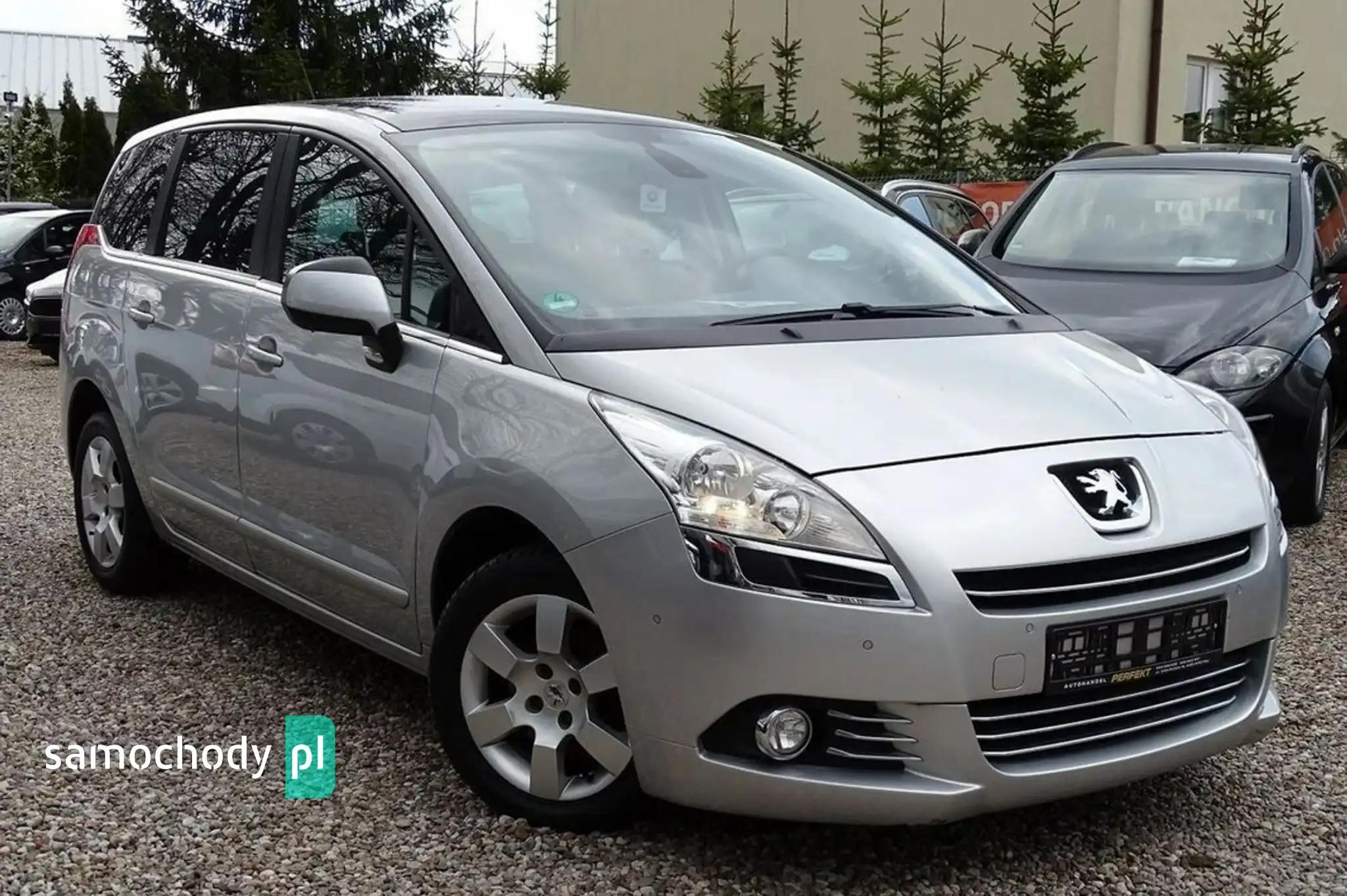 Peugeot 5008 Minivan 2012