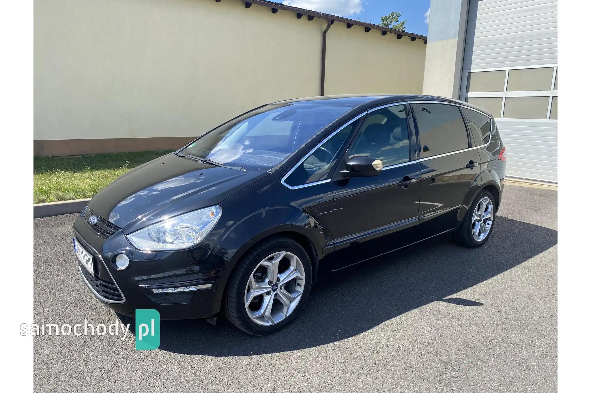 Ford S-Max Van 2013