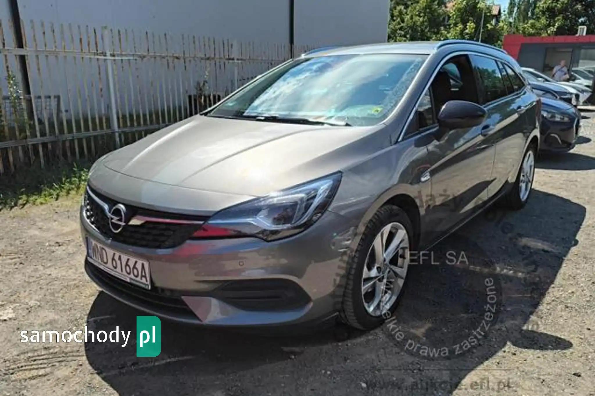 Opel Astra 2022