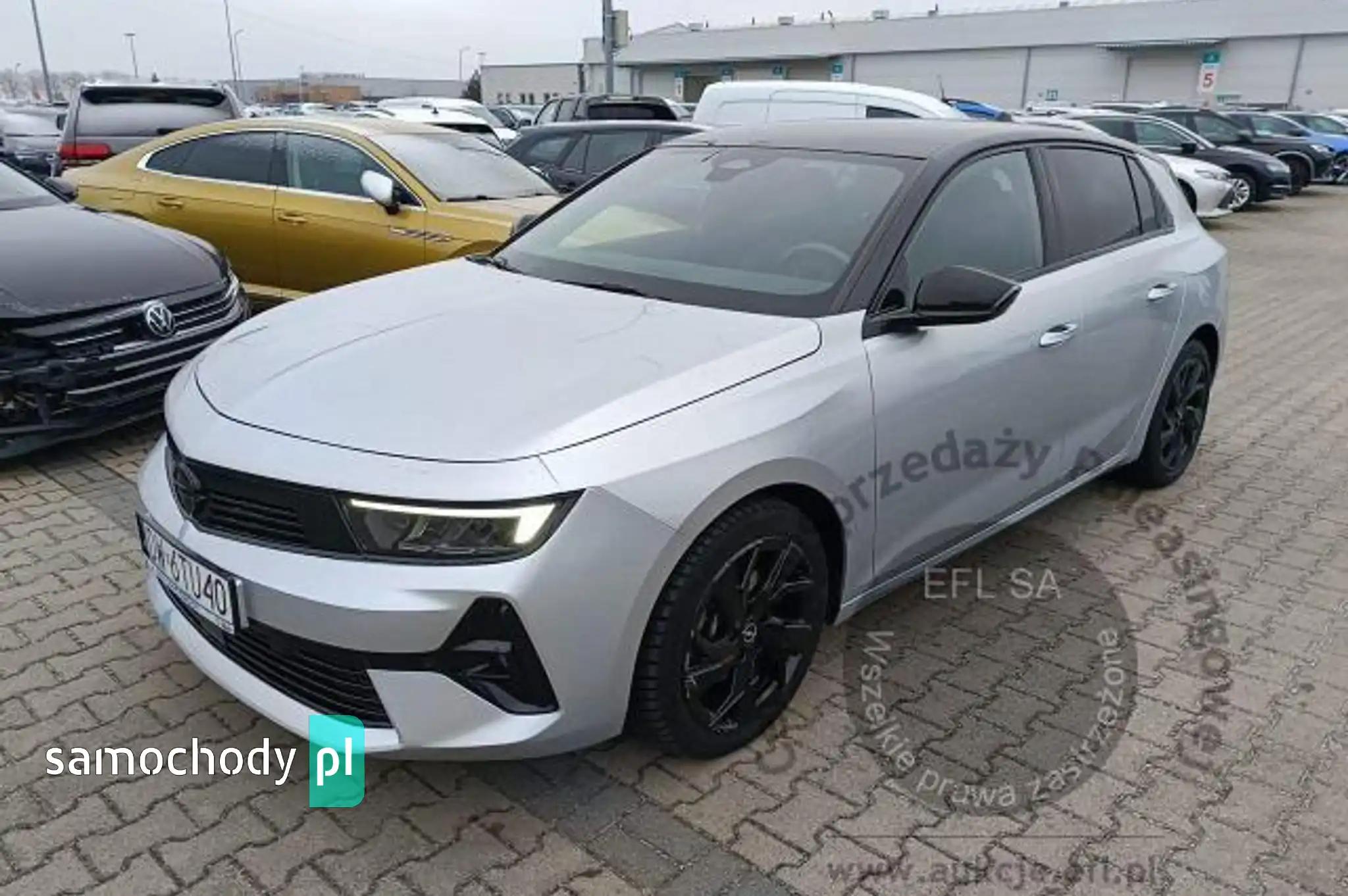Opel Astra 2022