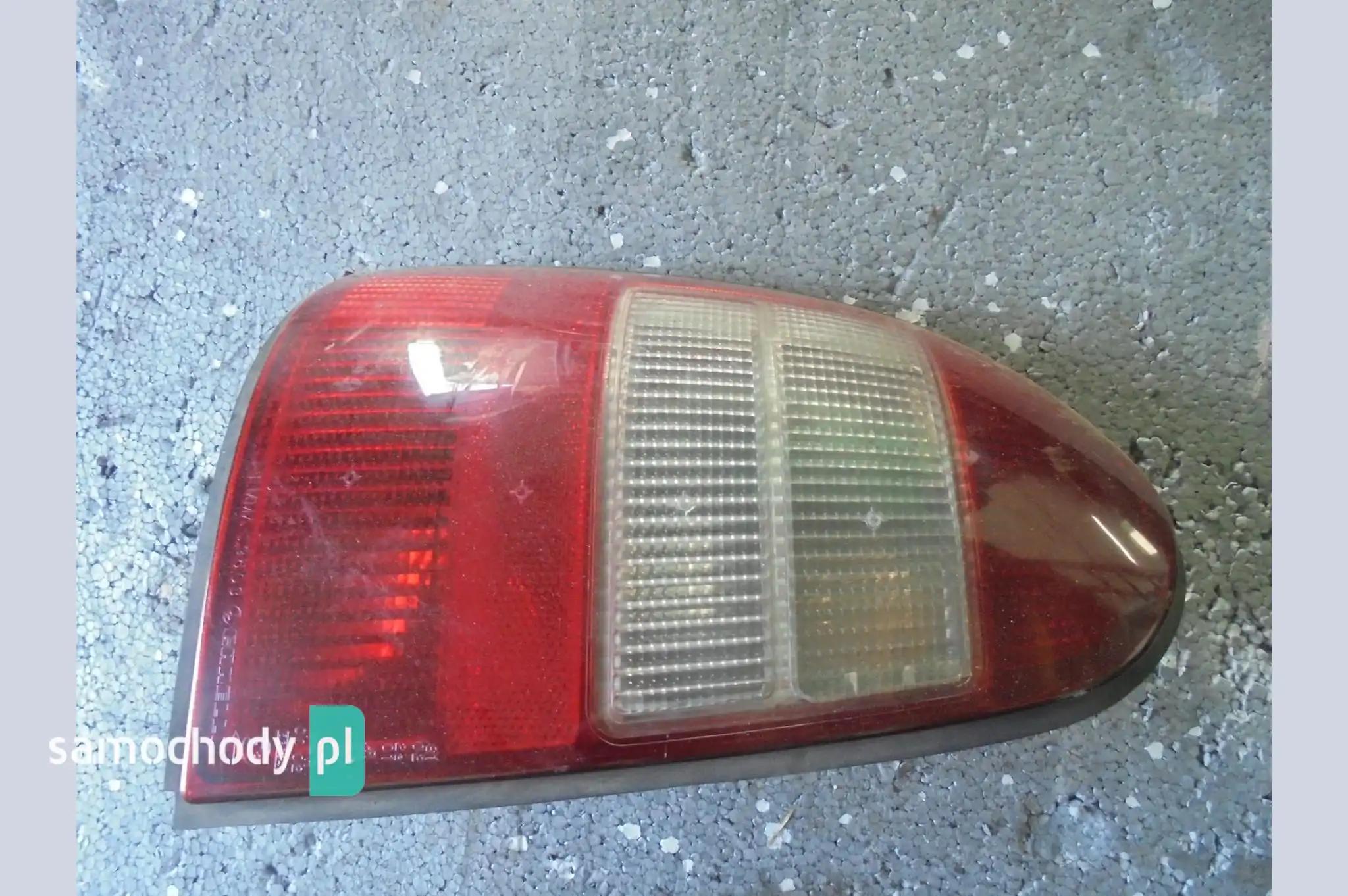 Lampa tył lewa tylna Opel Vectra B kombi