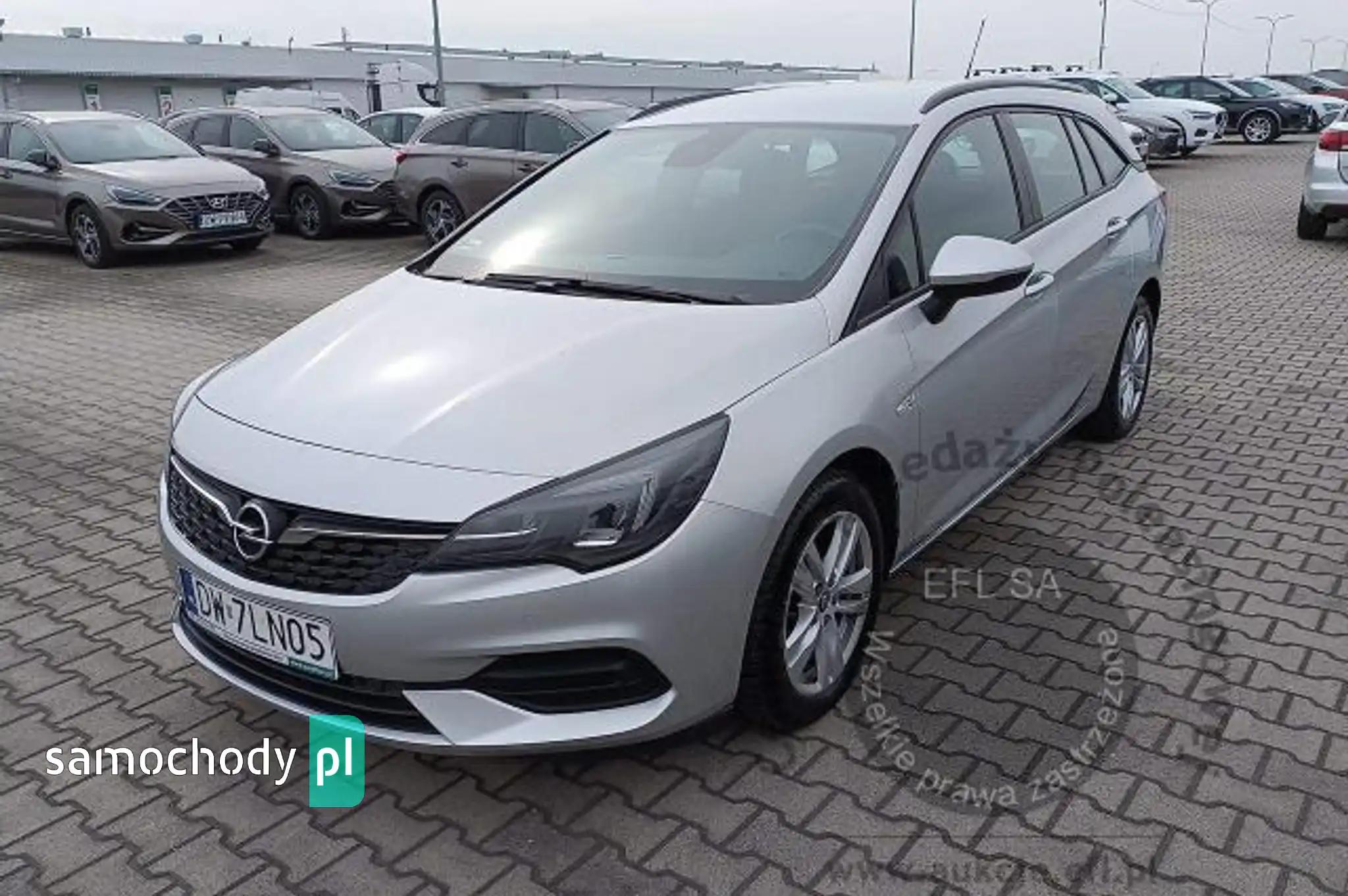 Opel Astra 2020