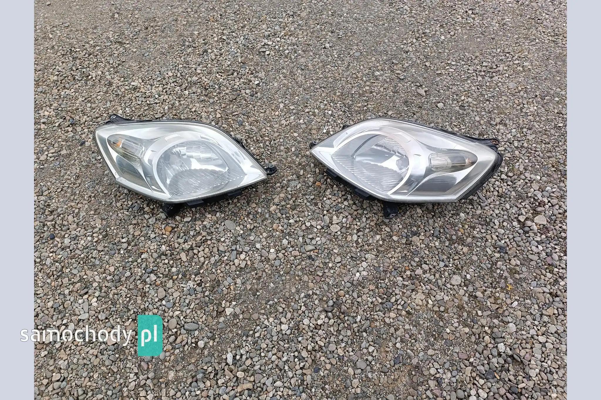 Lampa prawa lewa przednia przód Peugeot Bipper