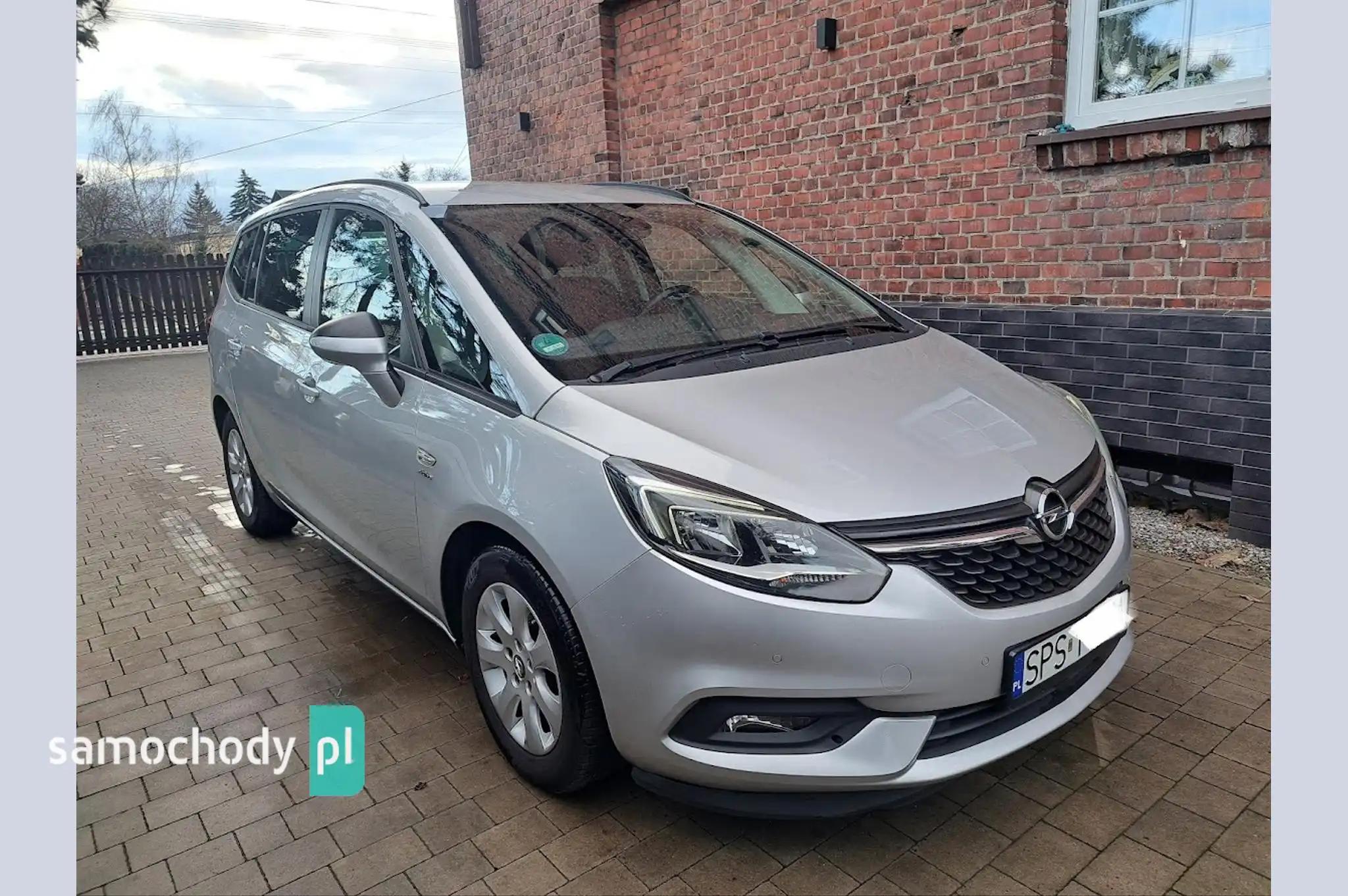 Opel Zafira 2017