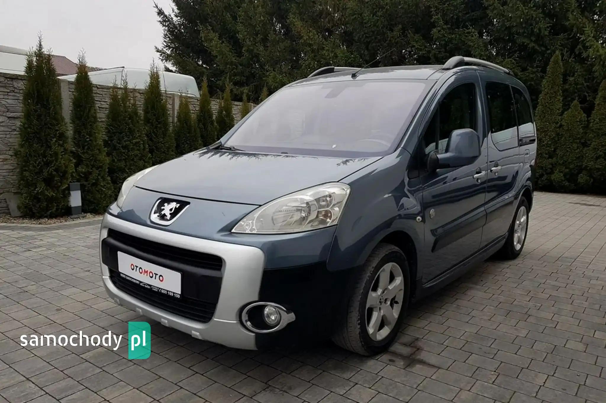 Peugeot Partner Minivan 2011