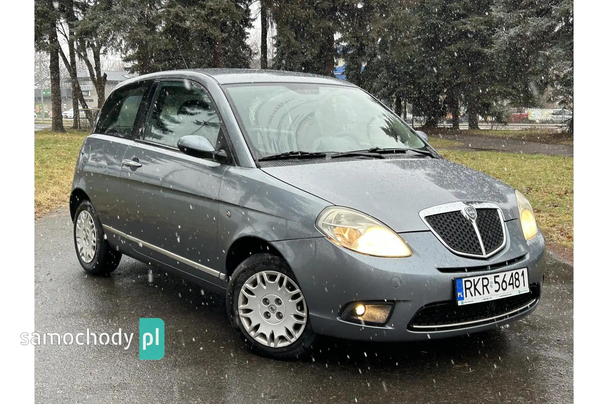 Lancia Ypsilon Hatchback 2008