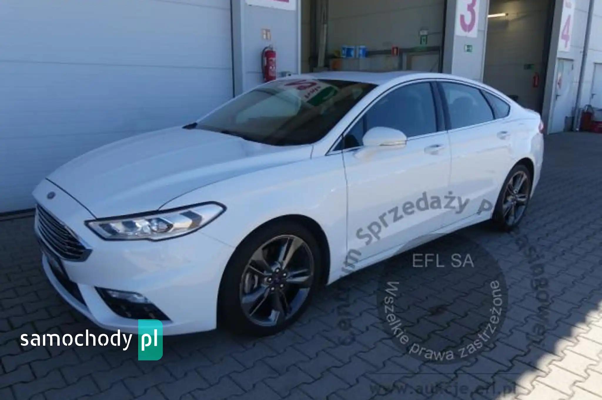 Ford Fusion 2017