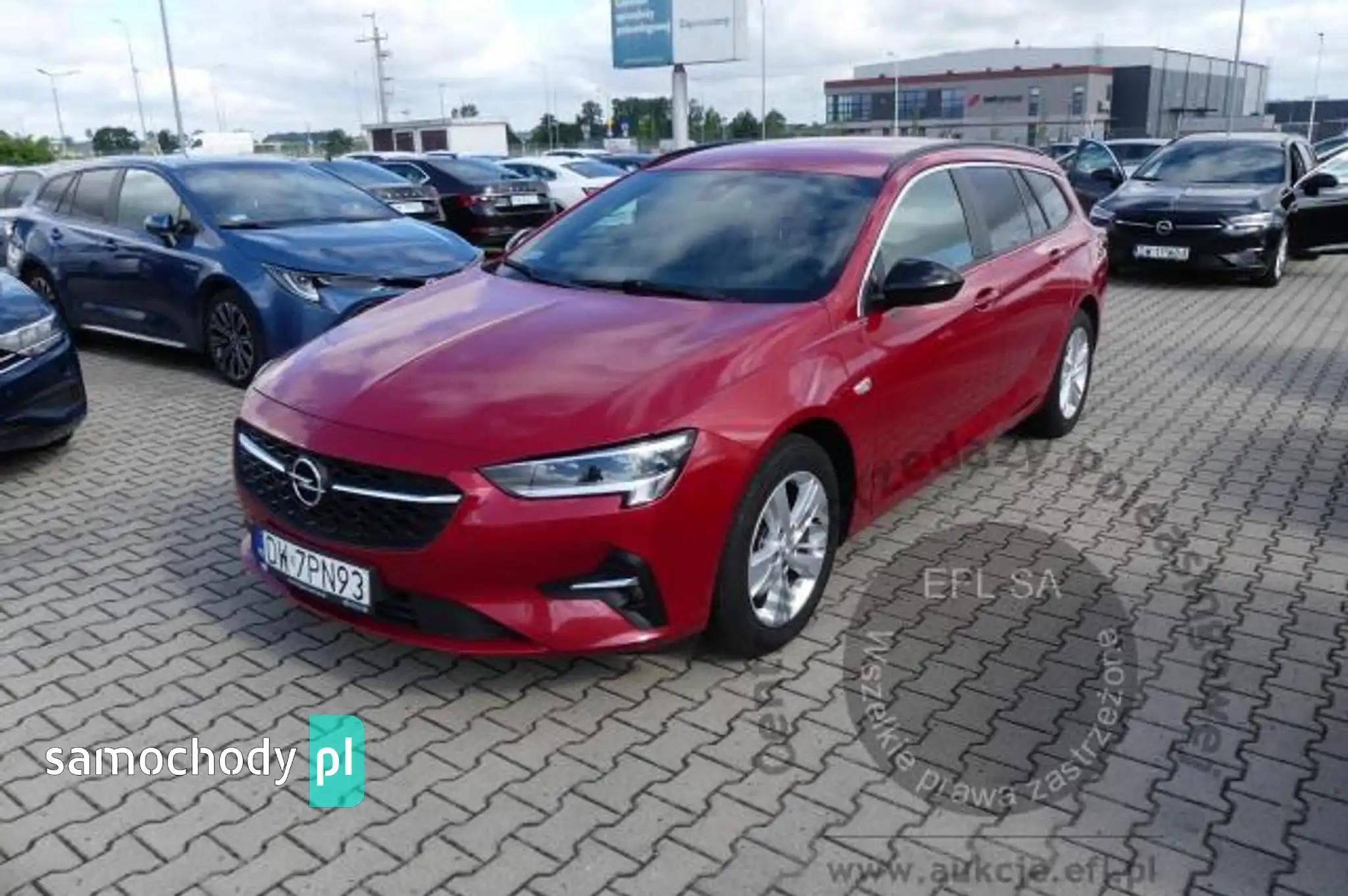 Opel Insignia 2021