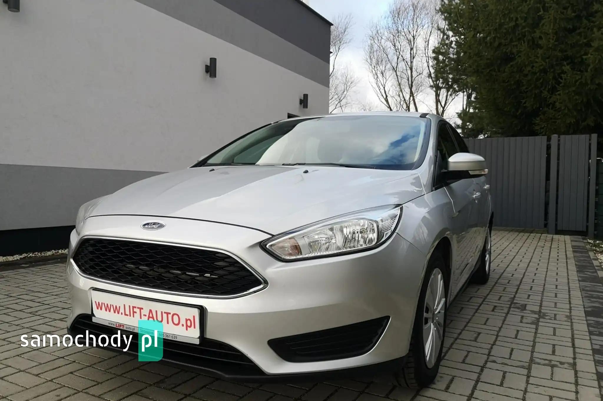 Ford Focus Hatchback 2015