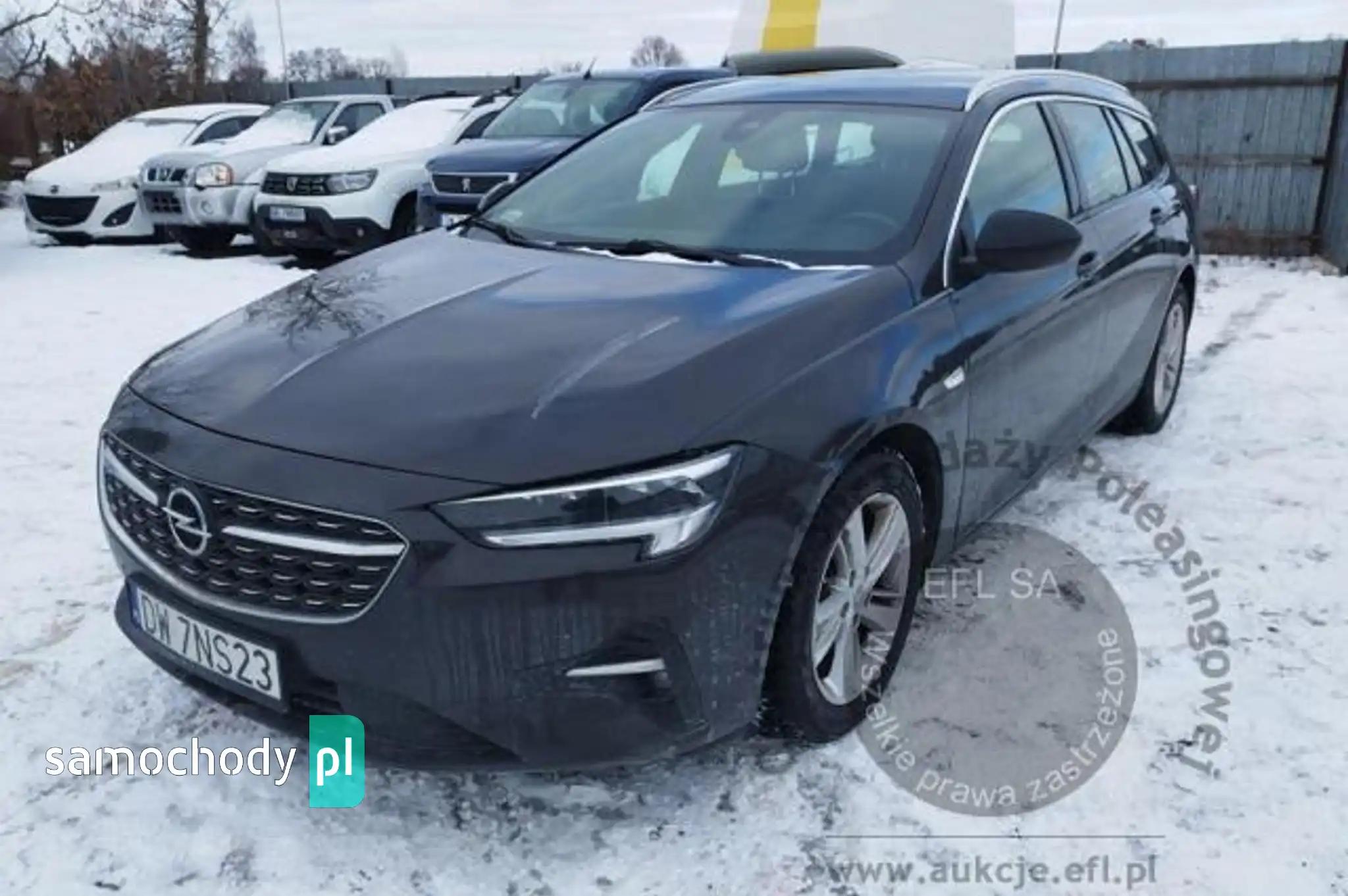 Opel Insignia 2021