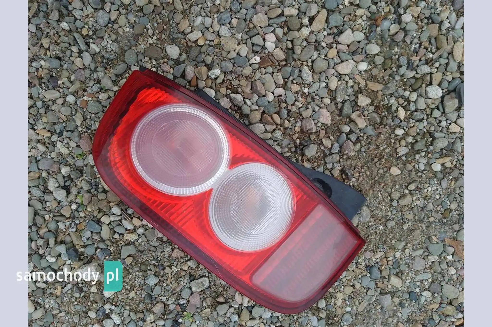 Lampa lewa tył tylna Nissan Micra K12