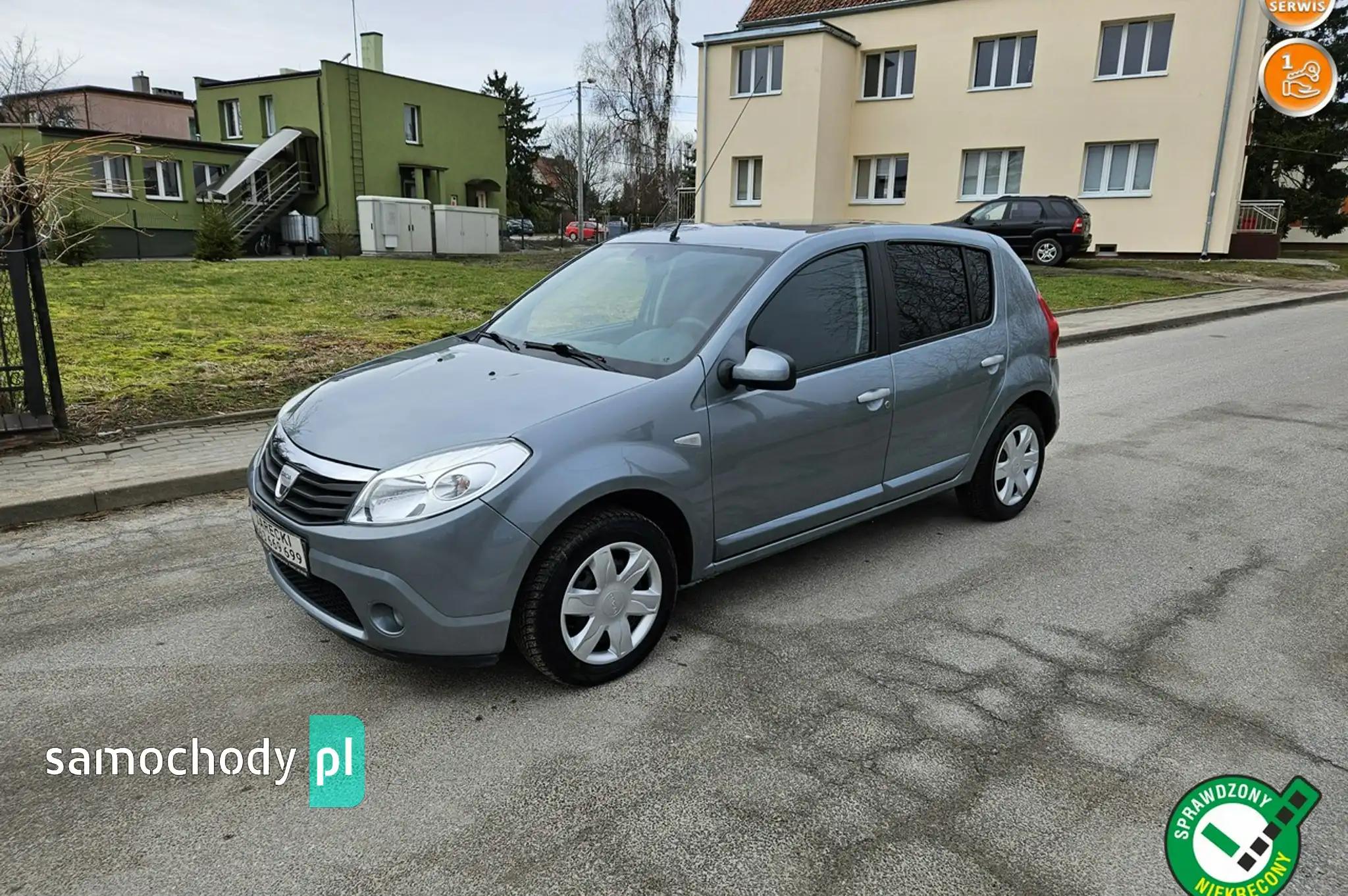 Dacia Sandero Hatchback 2009