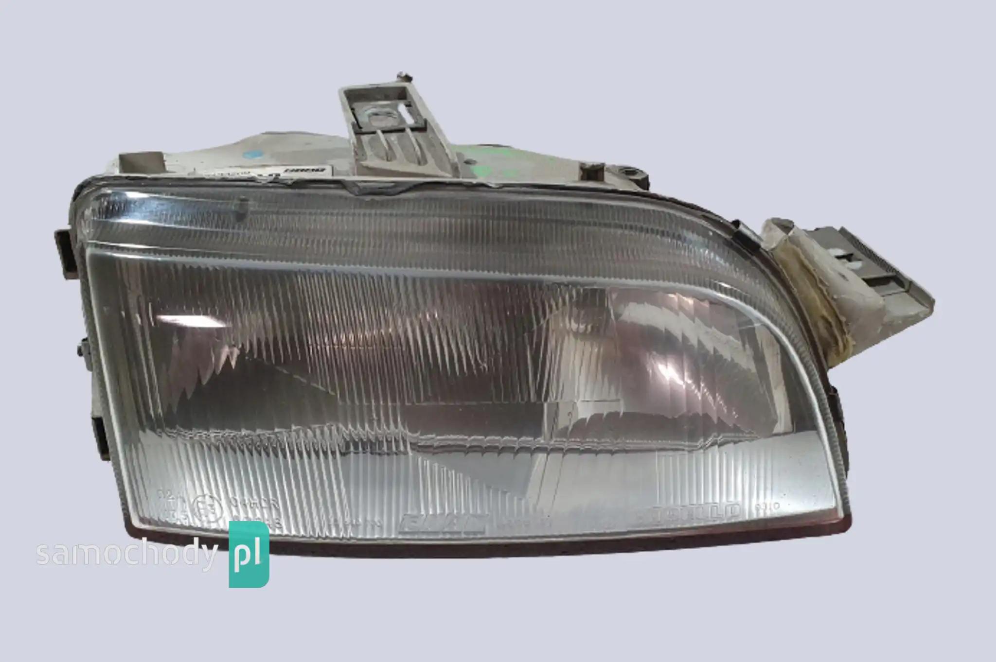 Lampa prawa przednia przód Fiat Punto 1 I