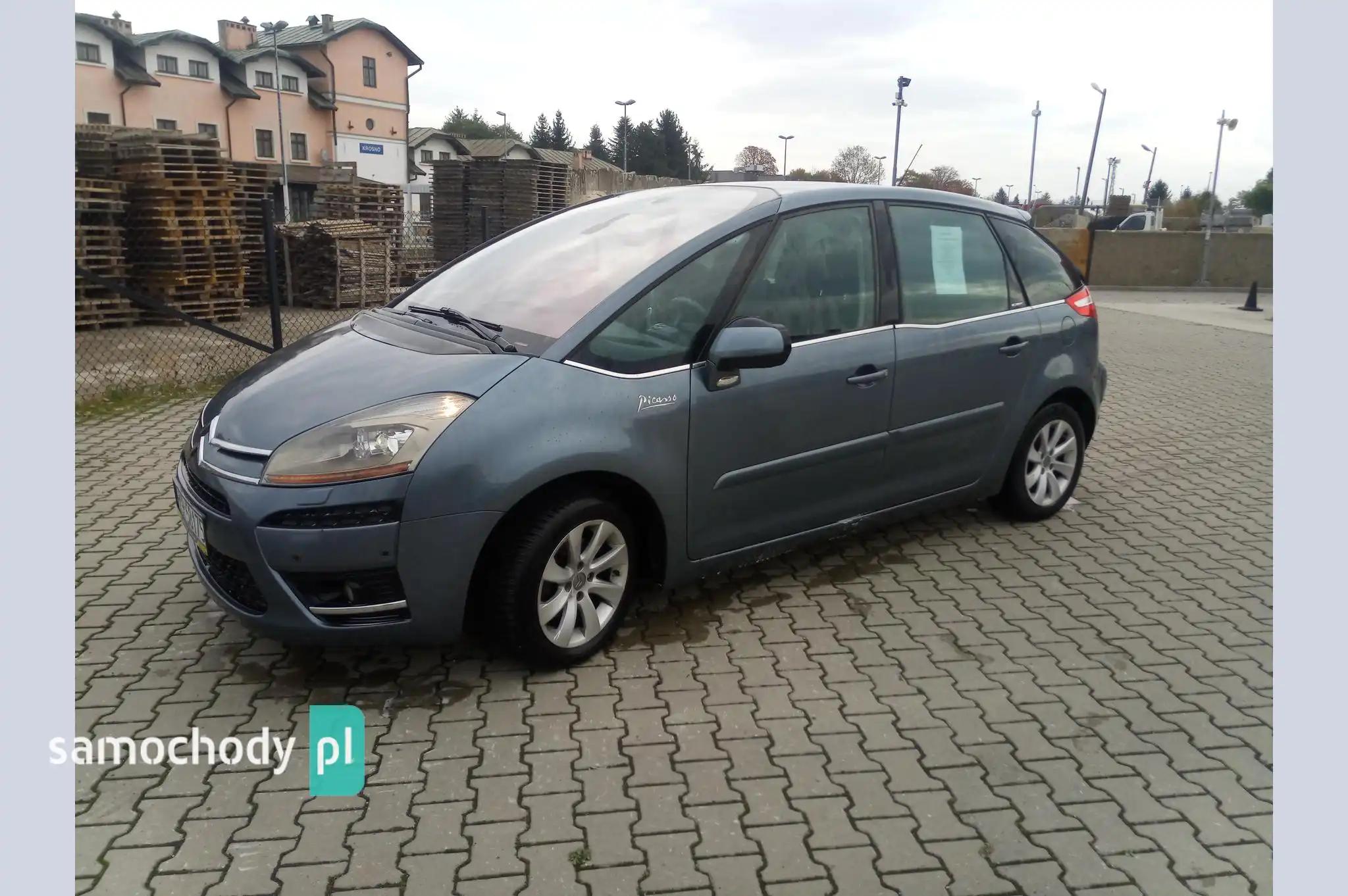 Citroen C4 Picasso Minivan 2010