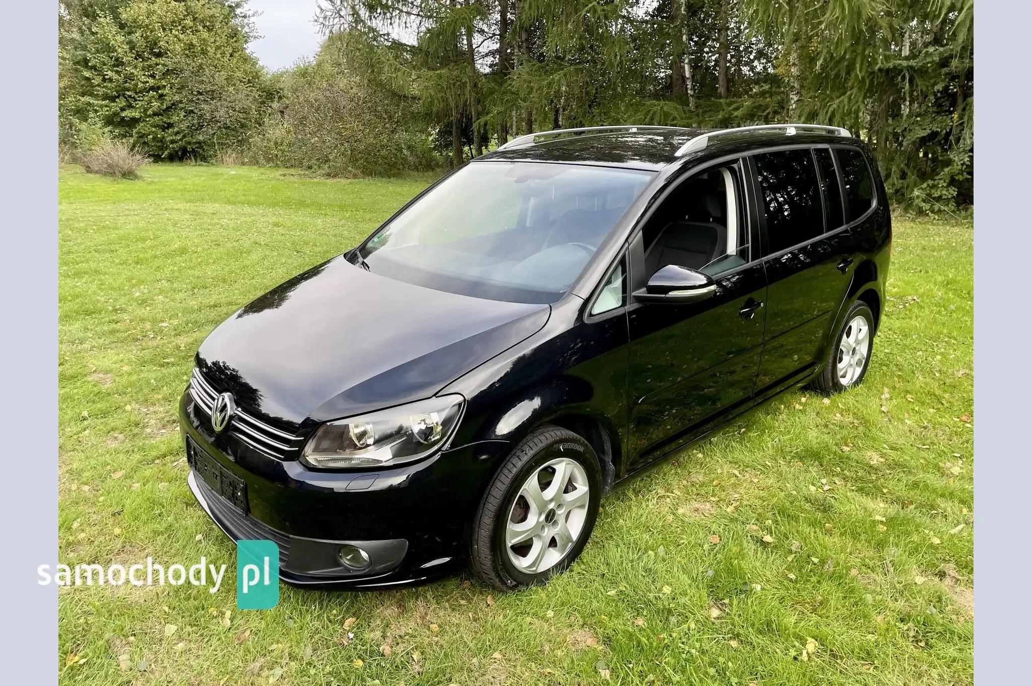 Volkswagen Touran Minivan 2010