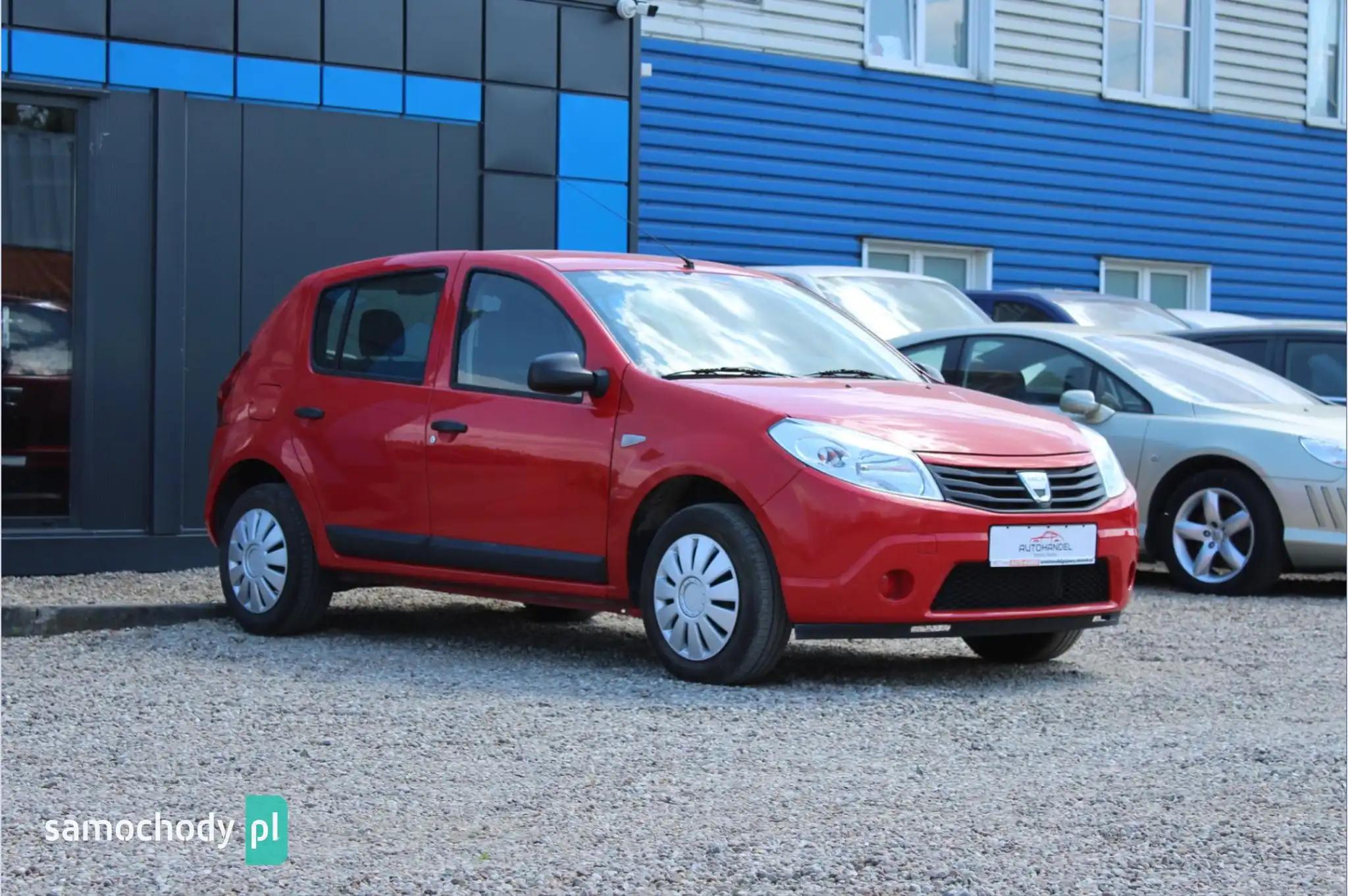 Dacia Sandero Hatchback 2009