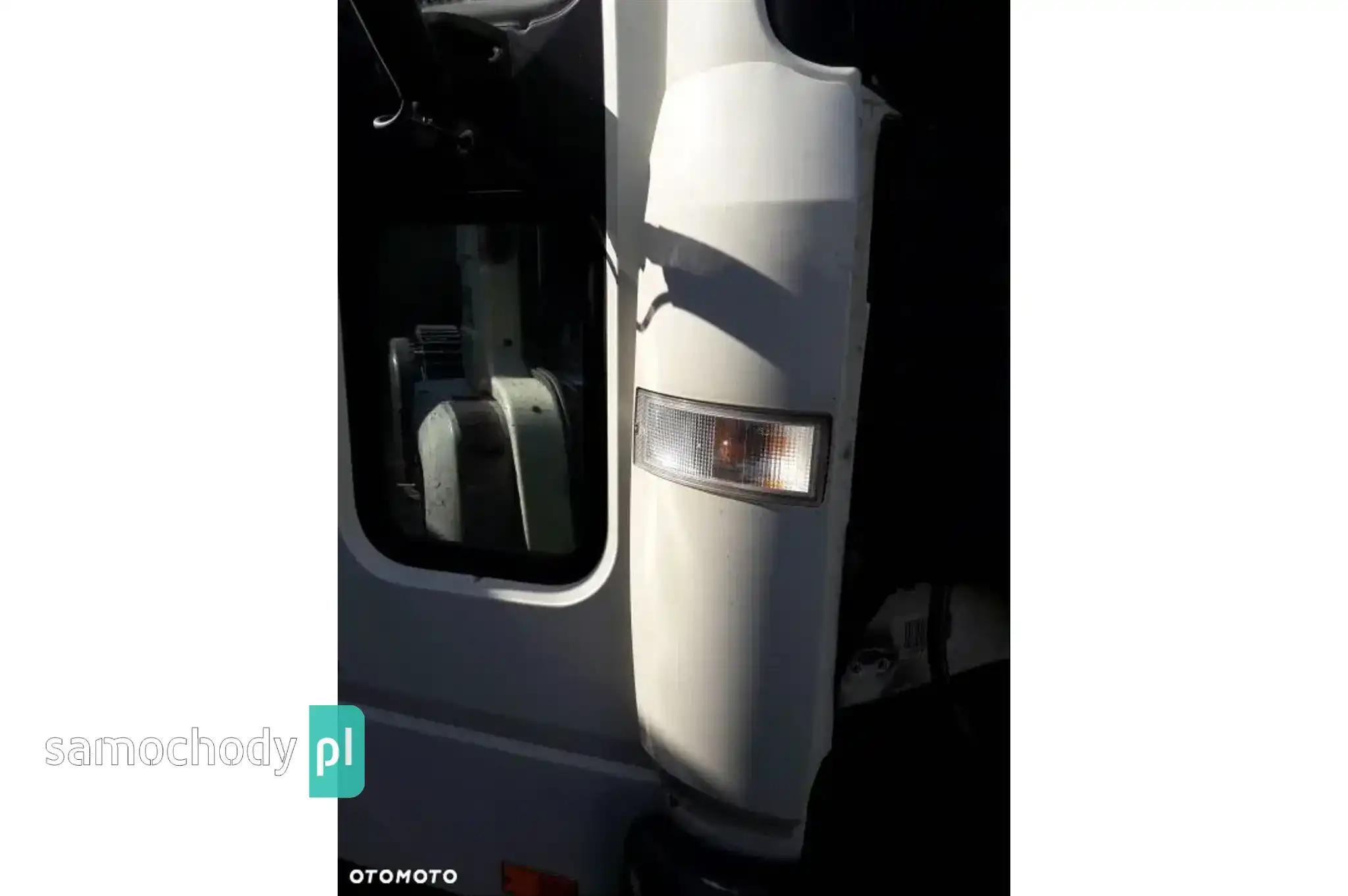 OWIEWKA PRAWA / LEWA PRZÓD VOLVO FL6