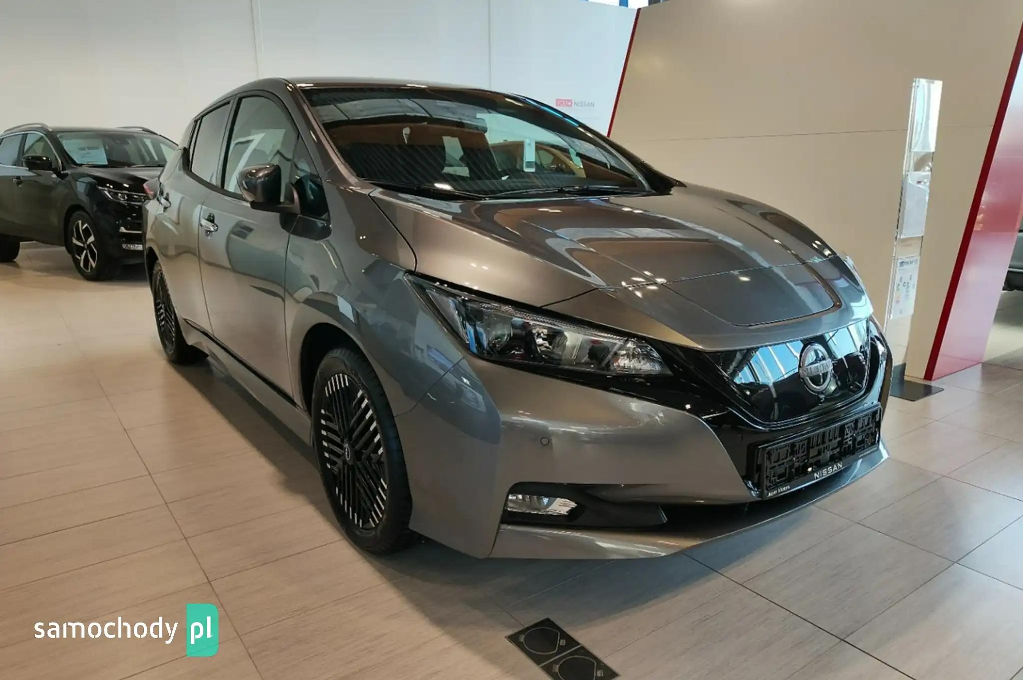 Nissan Leaf Hatchback 2022