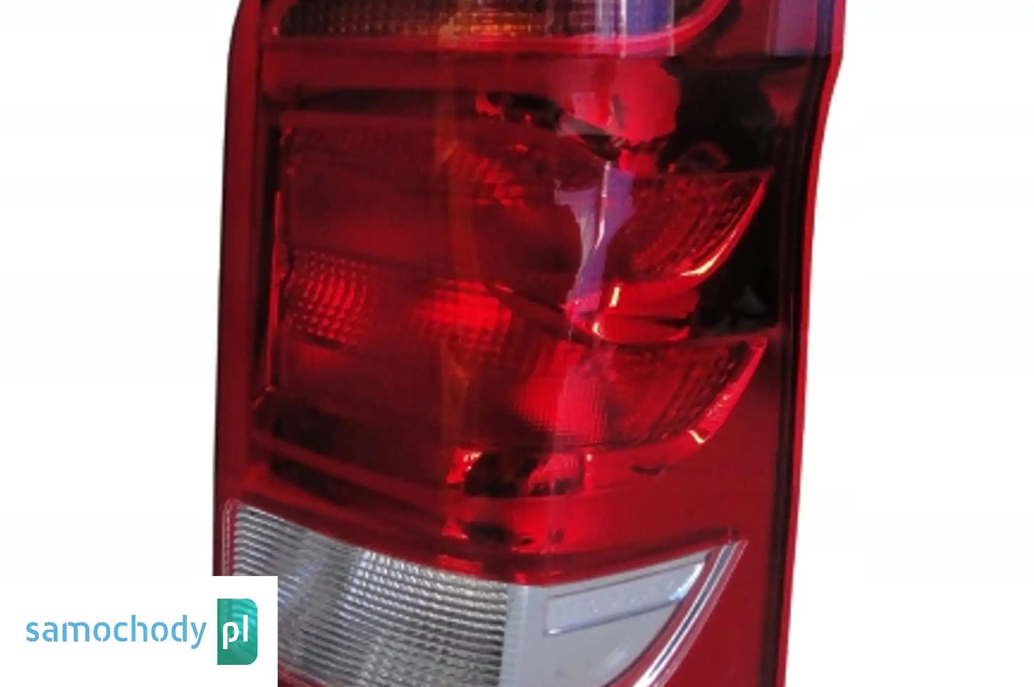 MERCEDES VITO W447 447 LAMPA TYLNA PRAWA TYŁ