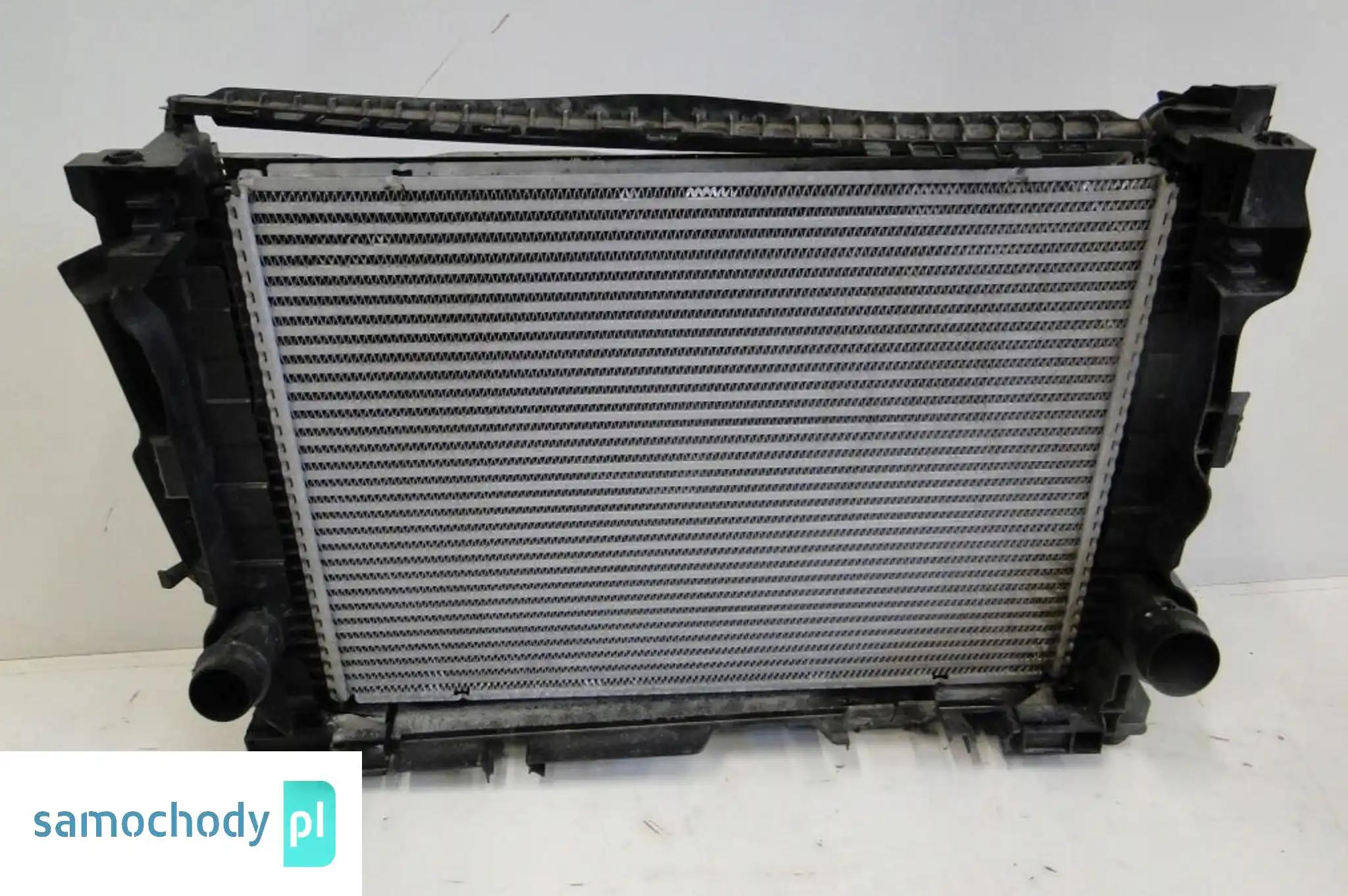 MERCEDES C KLASA W205 INTERCOOLER A0995002400