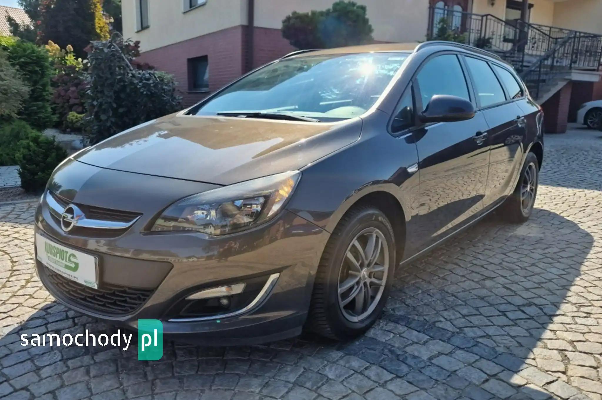 Opel Astra Kombi 2013