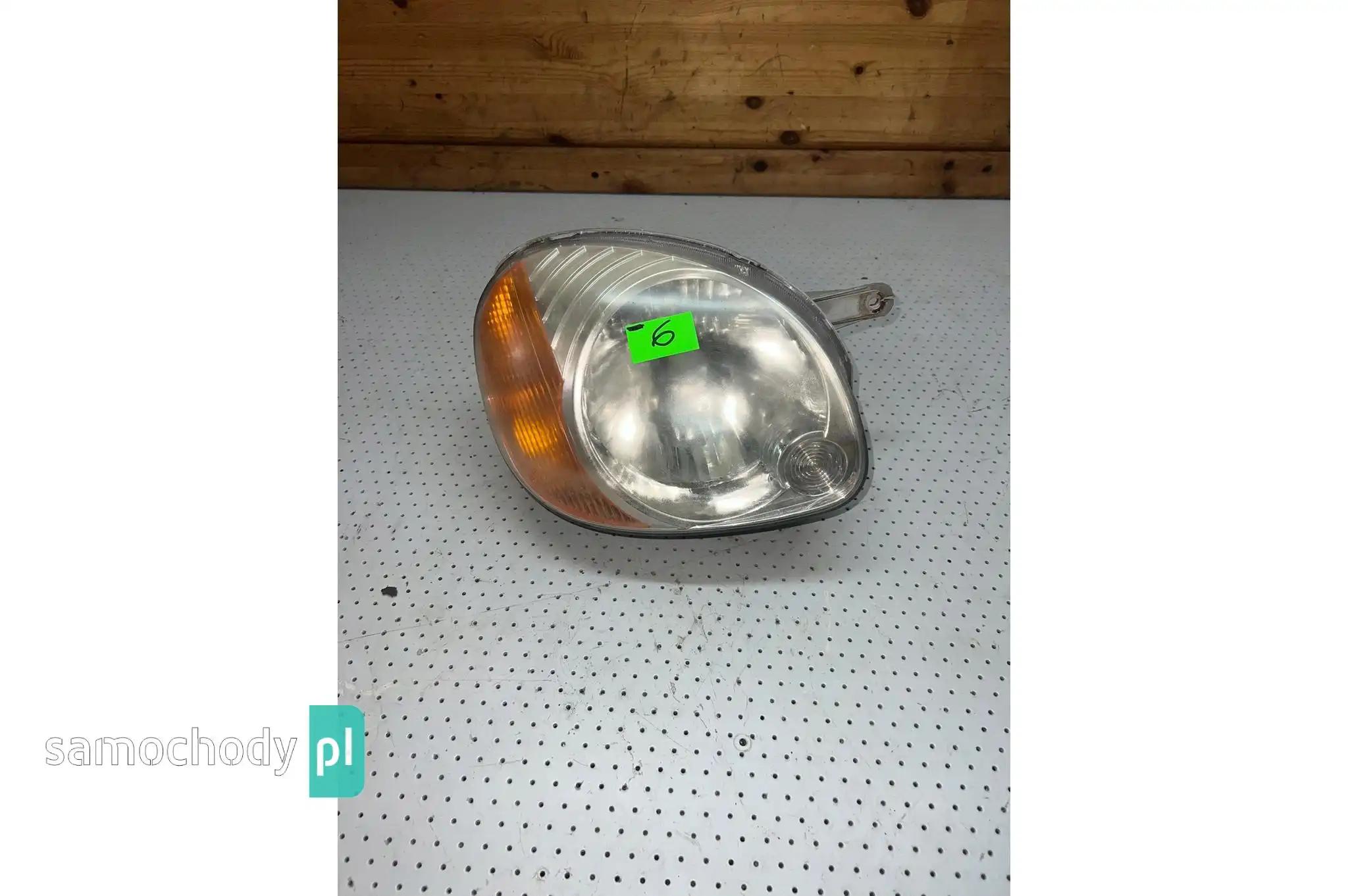 HYUNDAI ATOS PRIME LIFT 01- LAMPA REFLEKTOR PRAWY