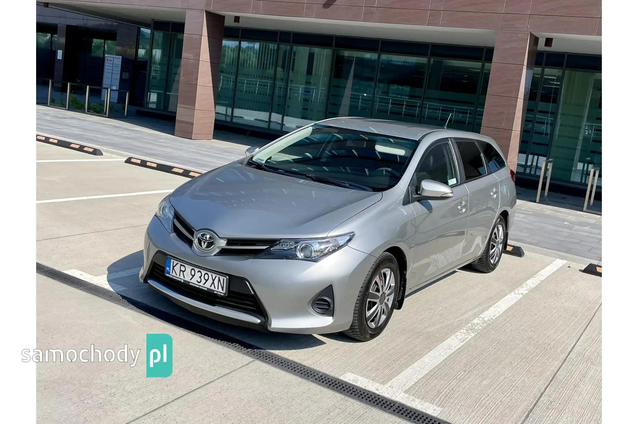 Toyota Auris Kombi 2013